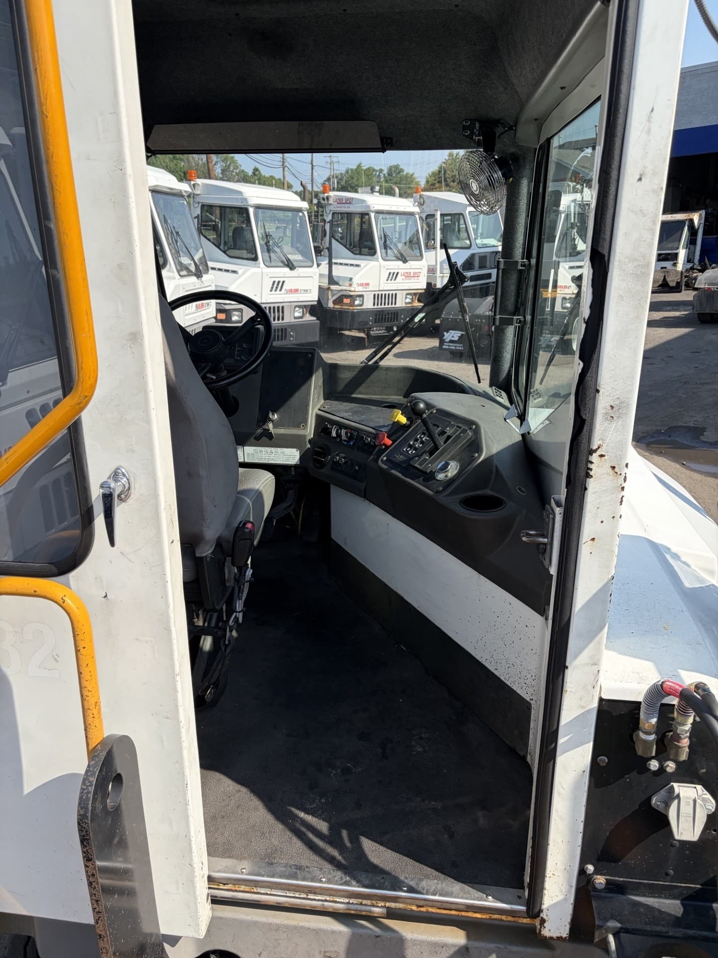 Used 2021 Kalmar T2 4x2 OFF yard truck for sale in Bensalem, PA - view 3