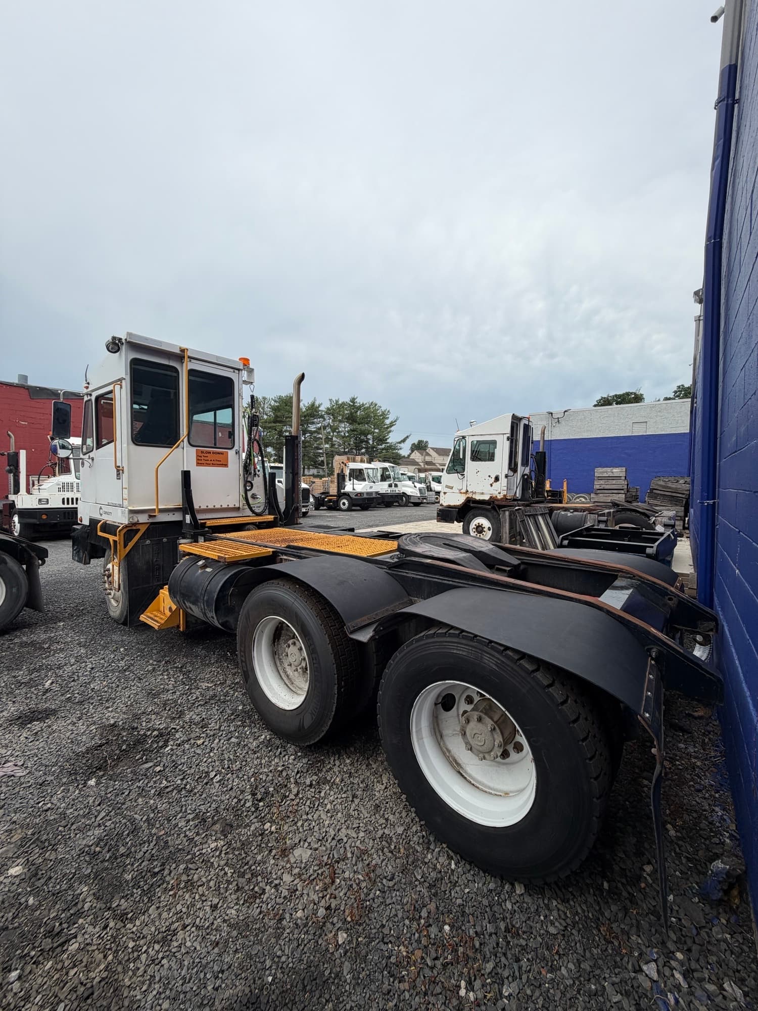 Used 2016 Capacity TJ 5000 yard truck for sale - view 2