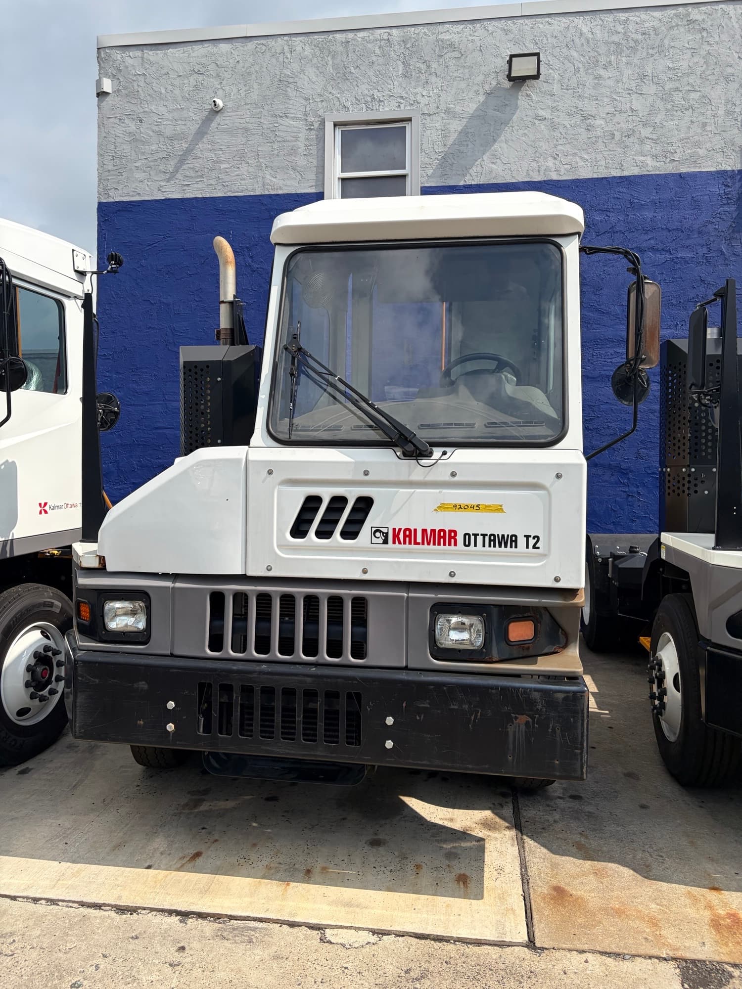 Used 2021 Kalmar T2 4x2 OFF yard truck for sale in Bensalem, PA