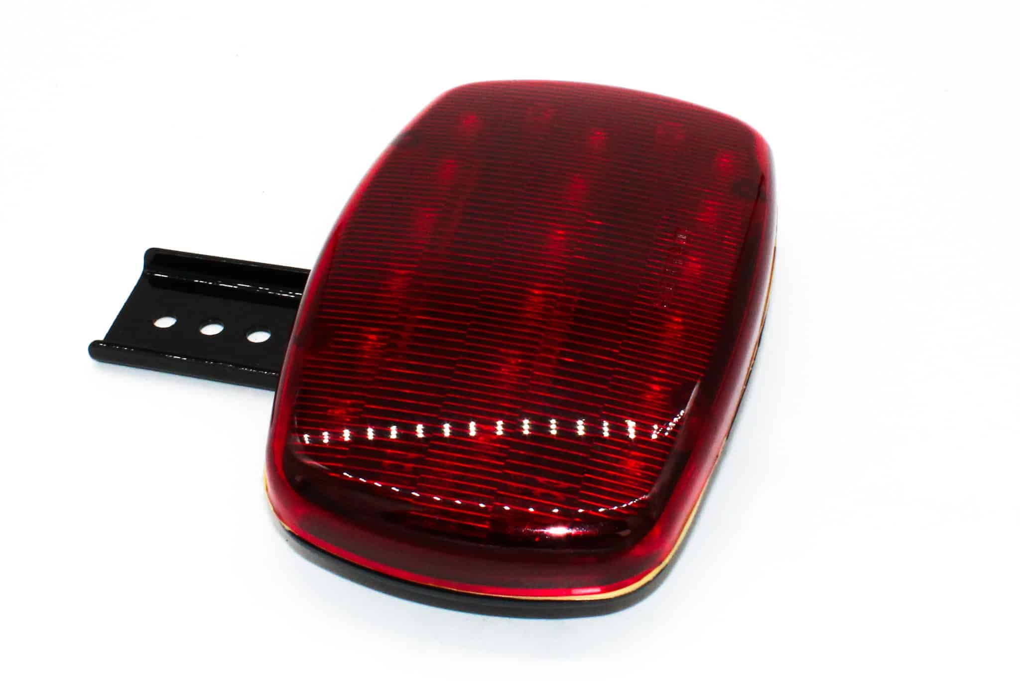 Automann Red Warning Light LED W Handle - 571.LD86RL18H - Lights for yard trucks SKU 571.LD86RL18H