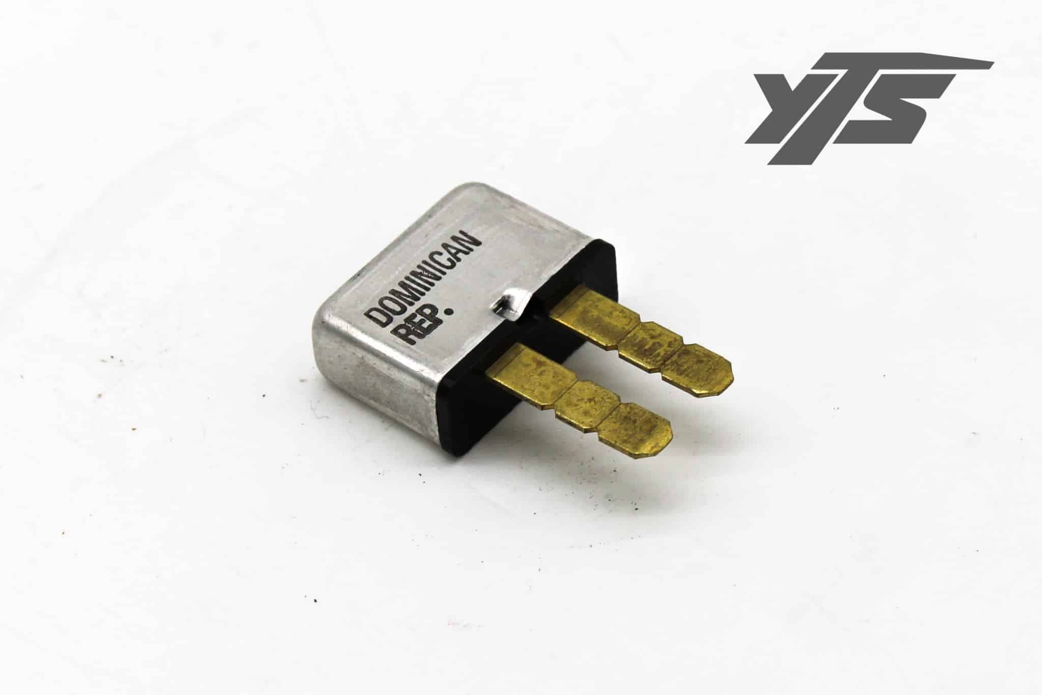 Capacity Breaker 20 Amp Plug In - 131059 - Electrical for yard trucks SKU 131059
