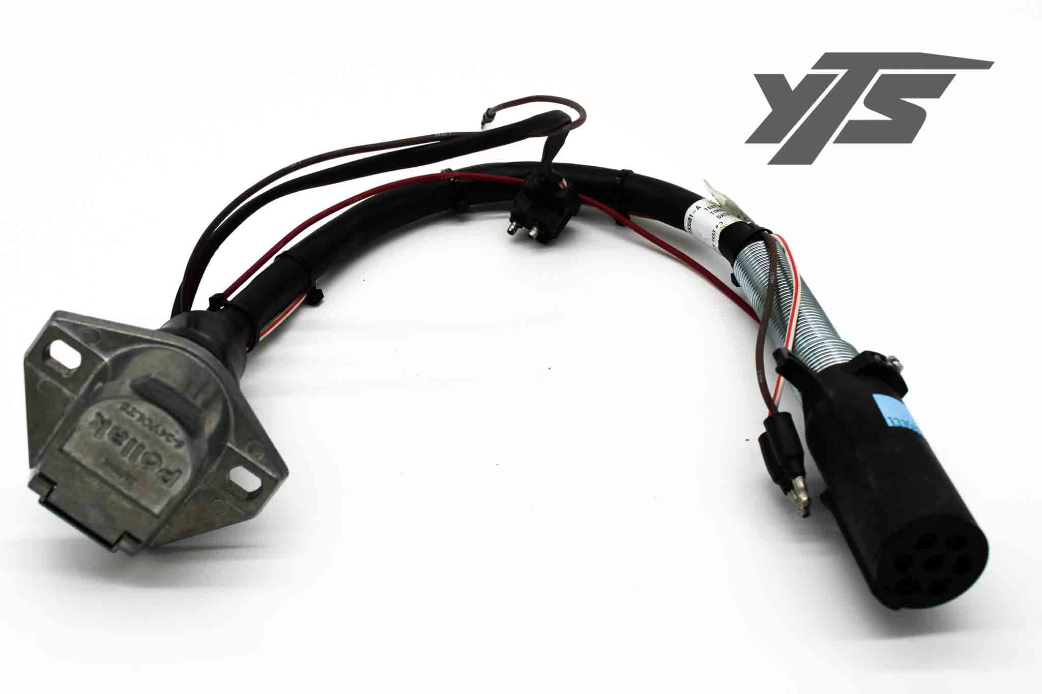 Capacity 7 Way Receptacle Molded Conn - 133581 - Miscellaneous for yard trucks SKU 133581