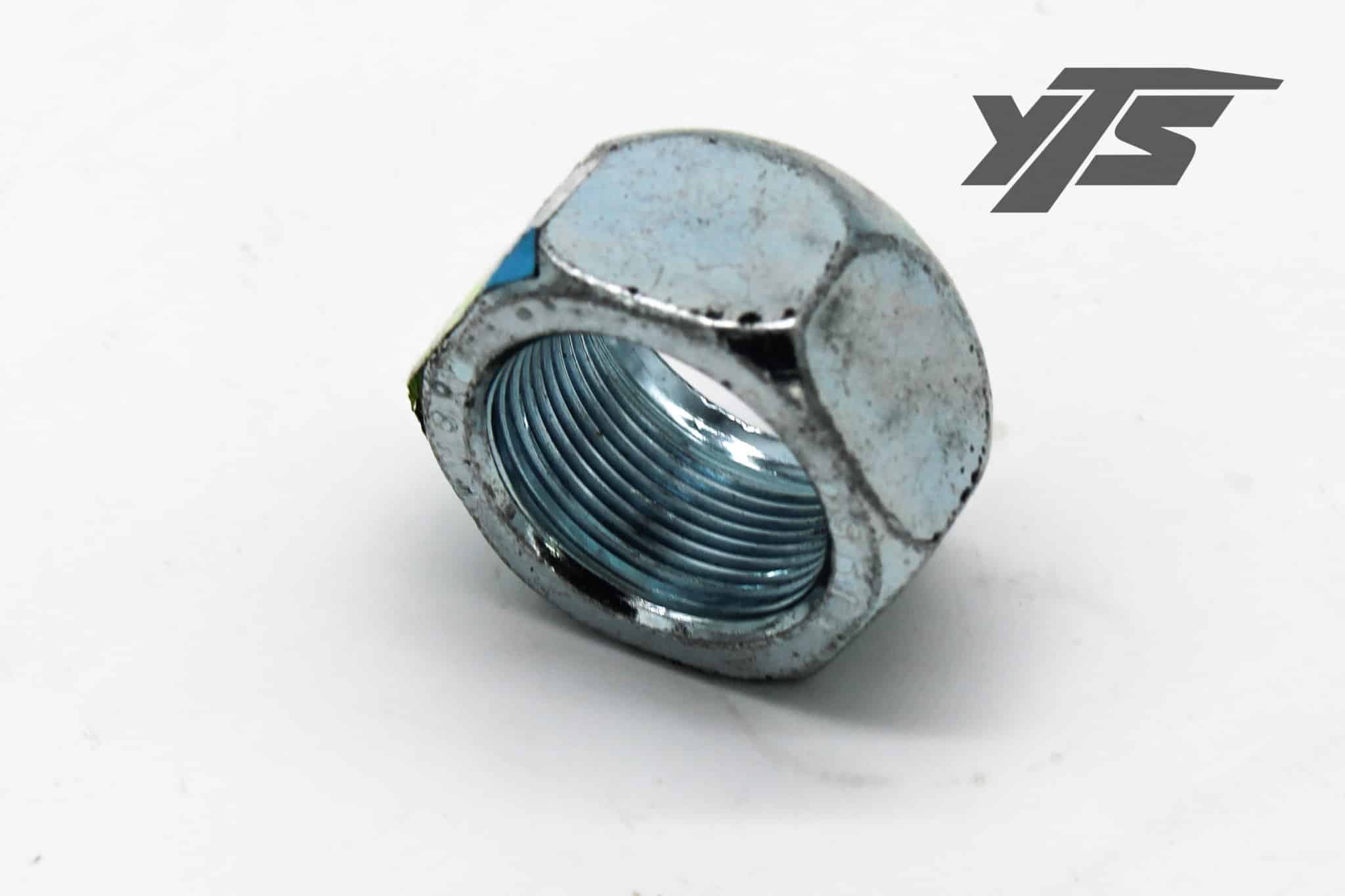 Capacity Outer Right-Hand F Stud Pilotwheel Nut - 900191 - Fasteners for yard trucks SKU 900191