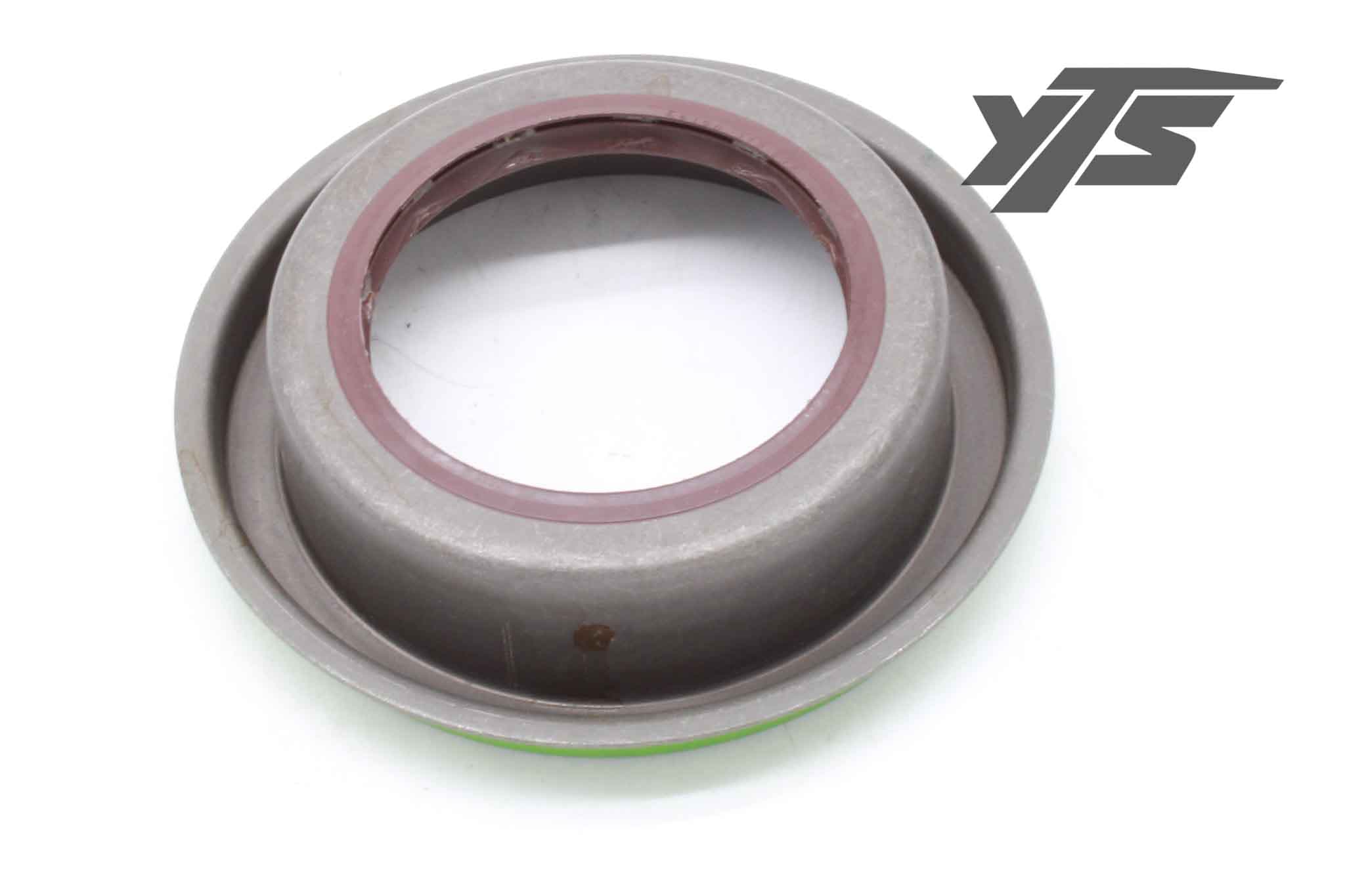 Capacity Oil And Retainer Ring Min:7 Seal - 904115 - Seals & Gaskets for yard trucks SKU 904115
