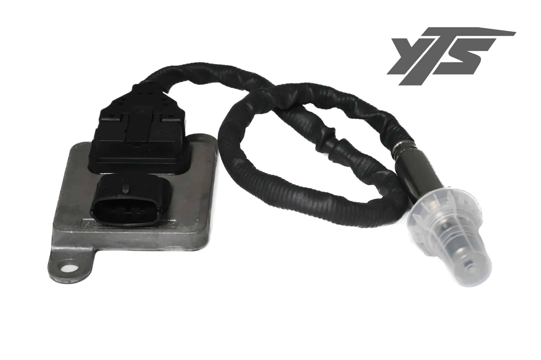 Cummins Nitrogen Oxide Sensor - 2894944RX - Electrical for yard trucks SKU 2894944RX