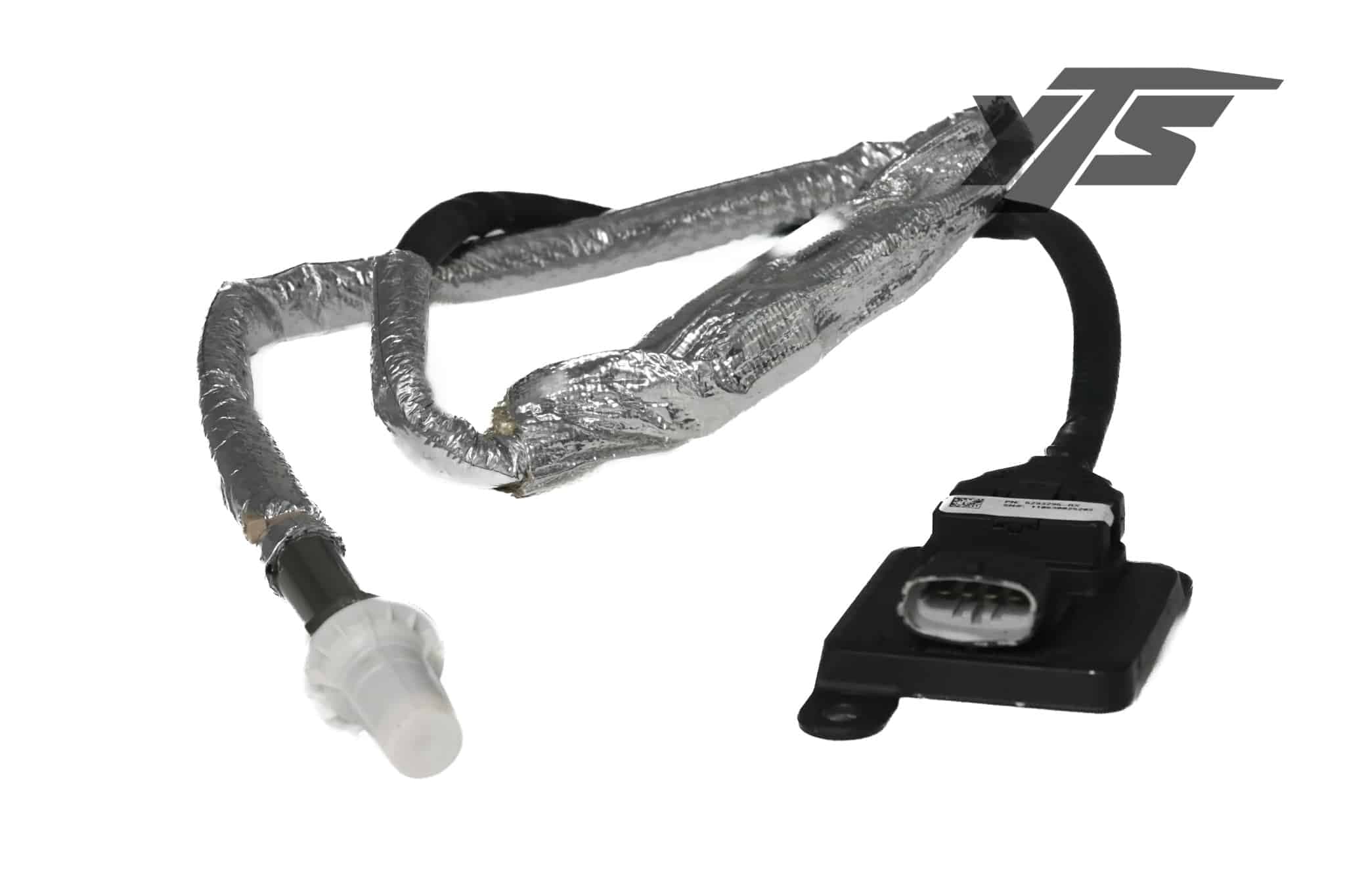 Cummins Nitrogen Oxide Sensor - 5293295RX - Electrical for yard trucks SKU 5293295RX
