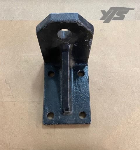 Kalmar Ottawa Trans Mtg Bracket - 53547494 - Platform for yard trucks SKU 53547494