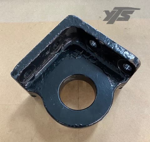 Kalmar Ottawa Engine Mounting Left Bracket - 53577416 - Platform for yard trucks SKU 53577416