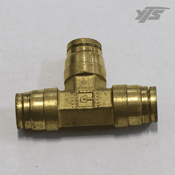 Kalmar Ottawa Pneumatic Fitting - 90003513 - Fasteners for yard trucks SKU 90003513