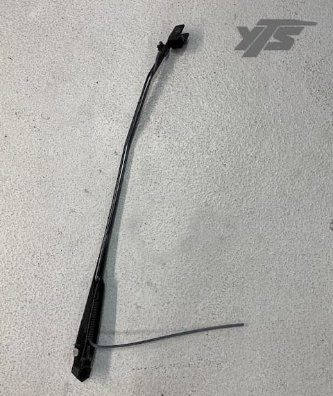 Kalmar Ottawa Wiper Arm - 90021226 - Cab for yard trucks SKU 90021226