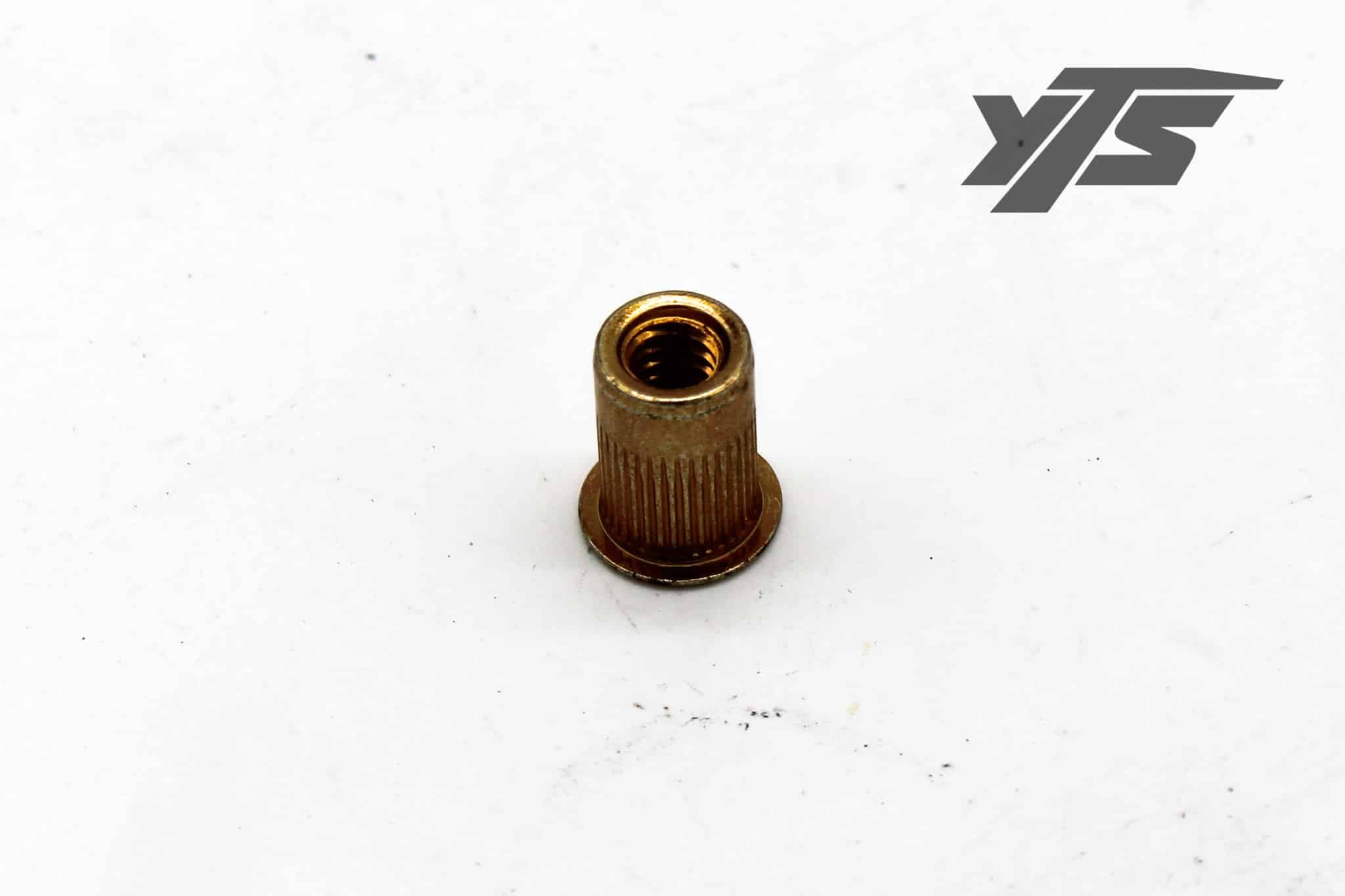 Kalmar Ottawa Nut - 90028952 - Fasteners for yard trucks SKU 90028952