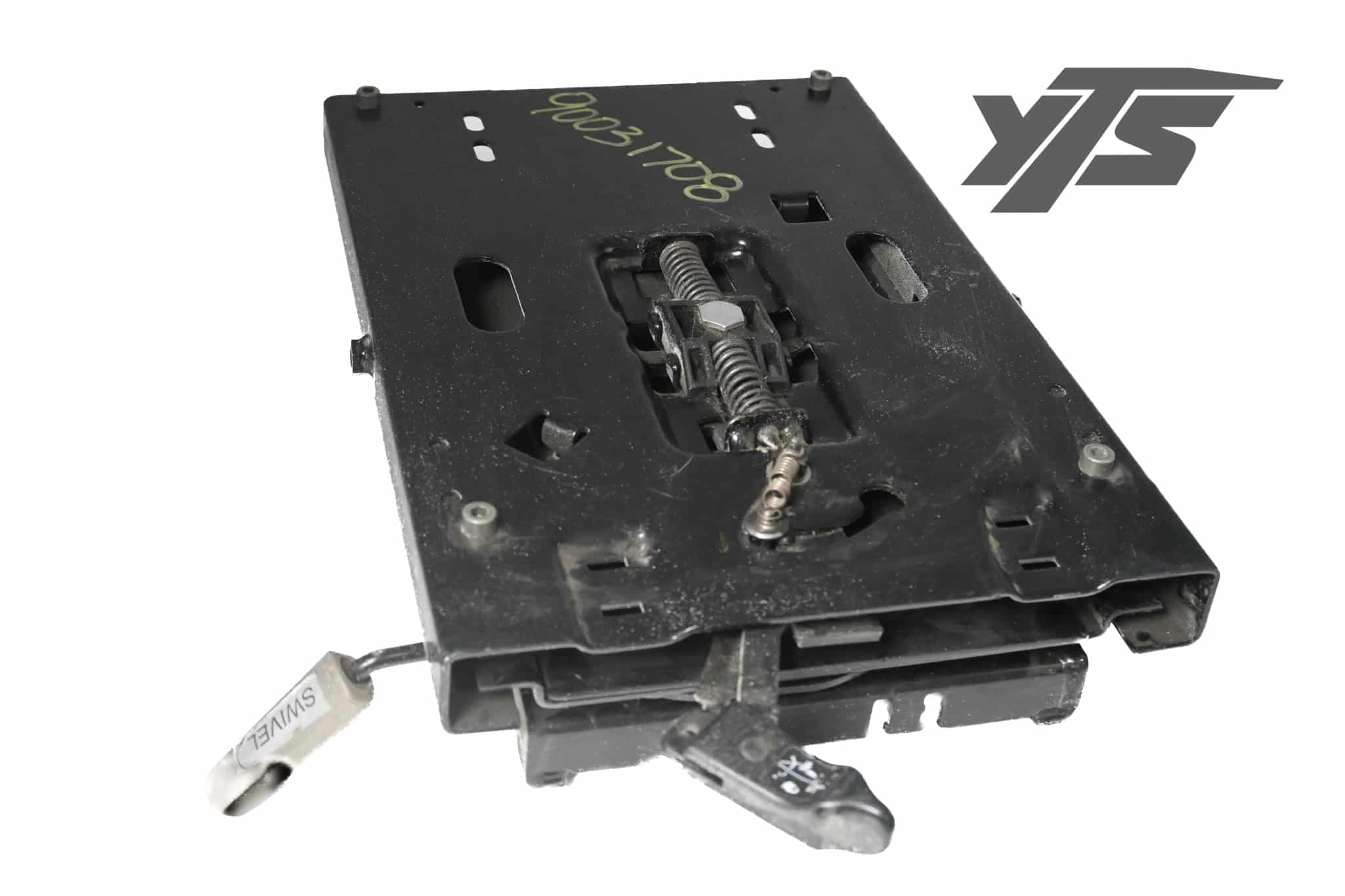 Kalmar Ottawa Isolator Swivel Assembly - 90031708 - Miscellaneous for yard trucks SKU 90031708