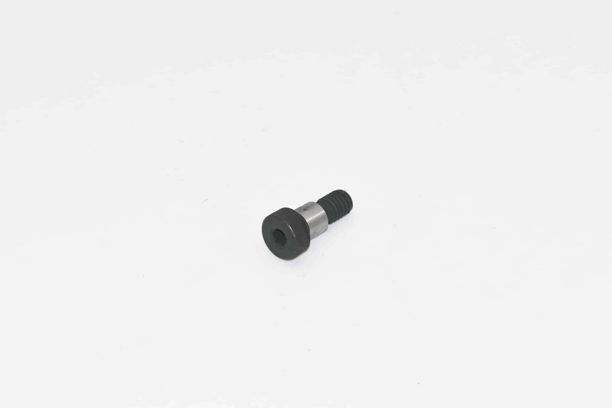 Kalmar Ottawa Screw Shoulder 3 8 X 3 8 - 90695924 - Fasteners for yard trucks SKU 90695924