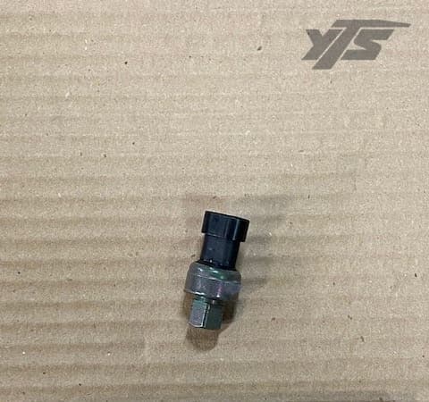 Kalmar Ottawa High Pressure Air Condi Switch - CTT00002323 - Air System for yard trucks SKU CTT00002323