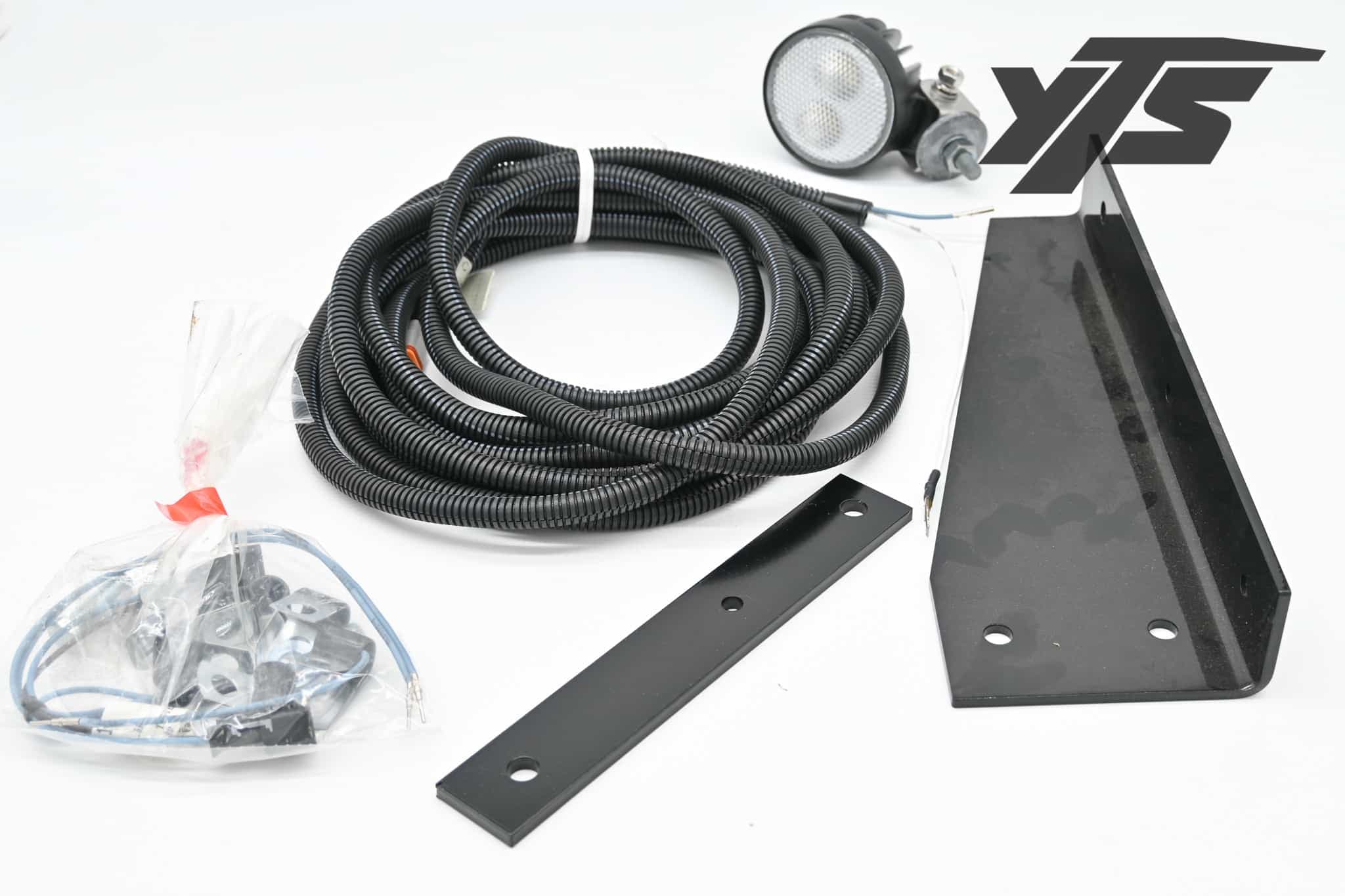 Kalmar Ottawa Upper Flood Ch Exhaust Light - TTEF0014 - Lights for yard trucks SKU TTEF0014