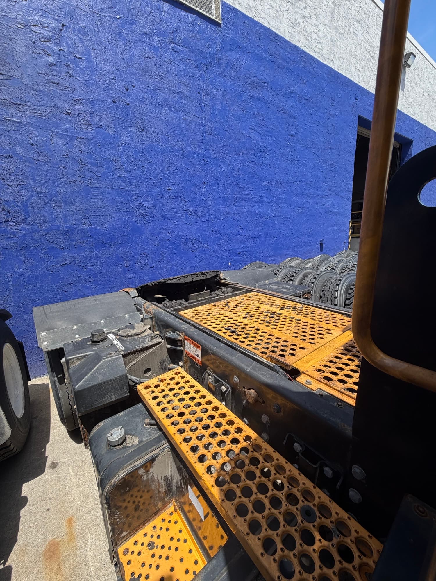 Used 2021 Kalmar T2 4x2 OFF yard truck for sale in Bensalem, PA - view 2