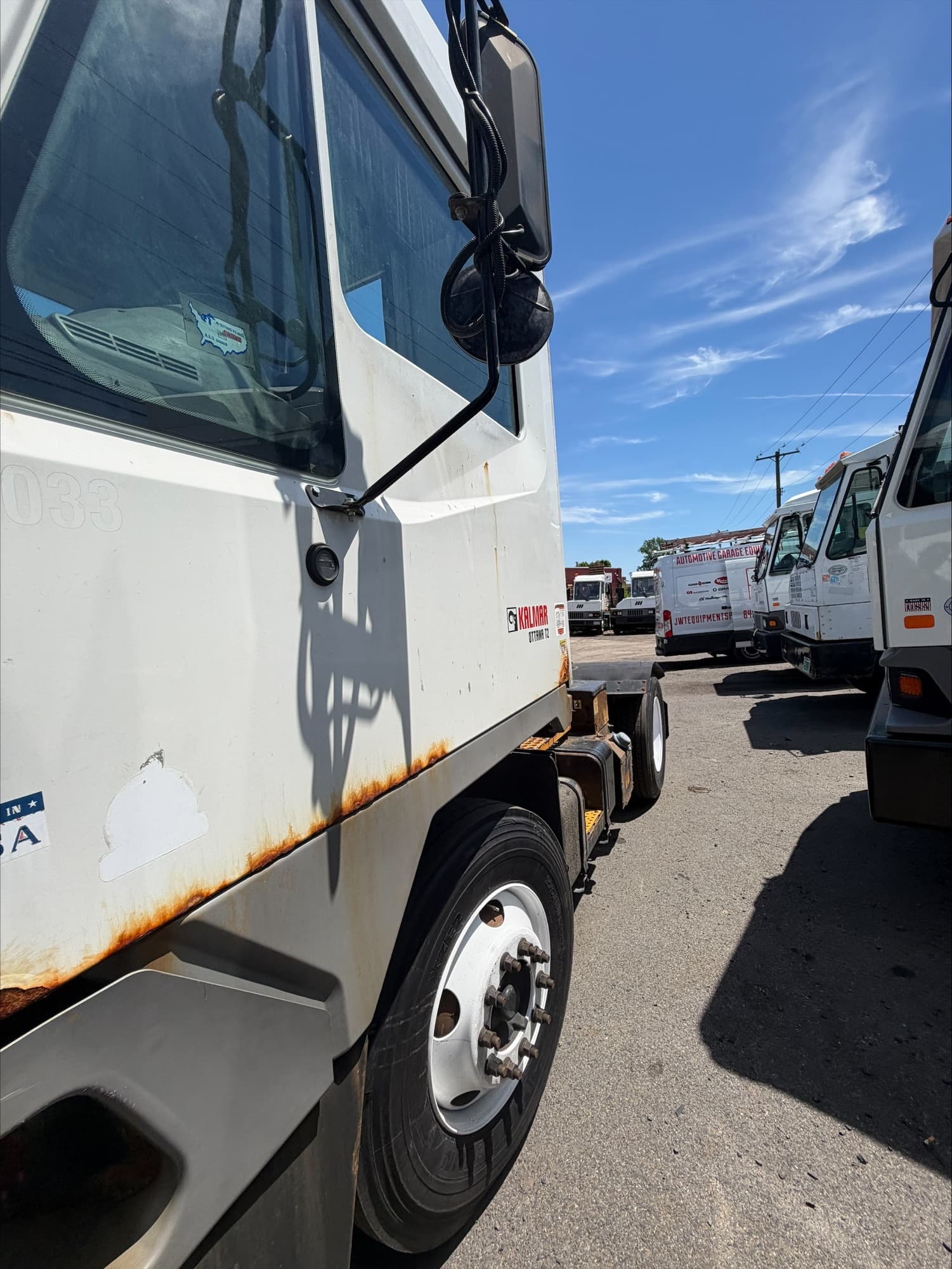 Used 2021 Kalmar T2 4x2 OFF yard truck for sale in Bensalem, PA - view 2