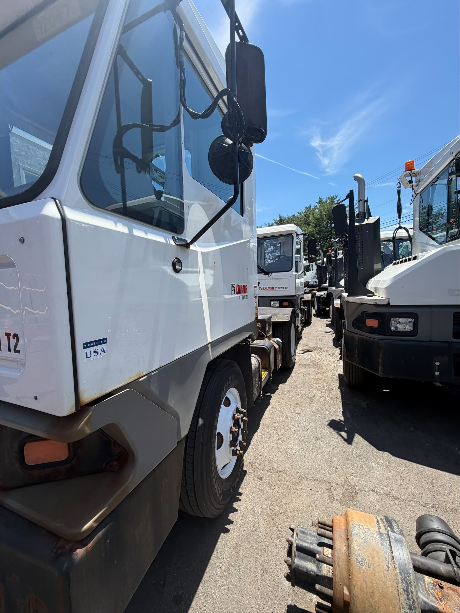 Used 2021 Kalmar T2 4x2 OFF yard truck for sale in Bensalem, PA - view 2
