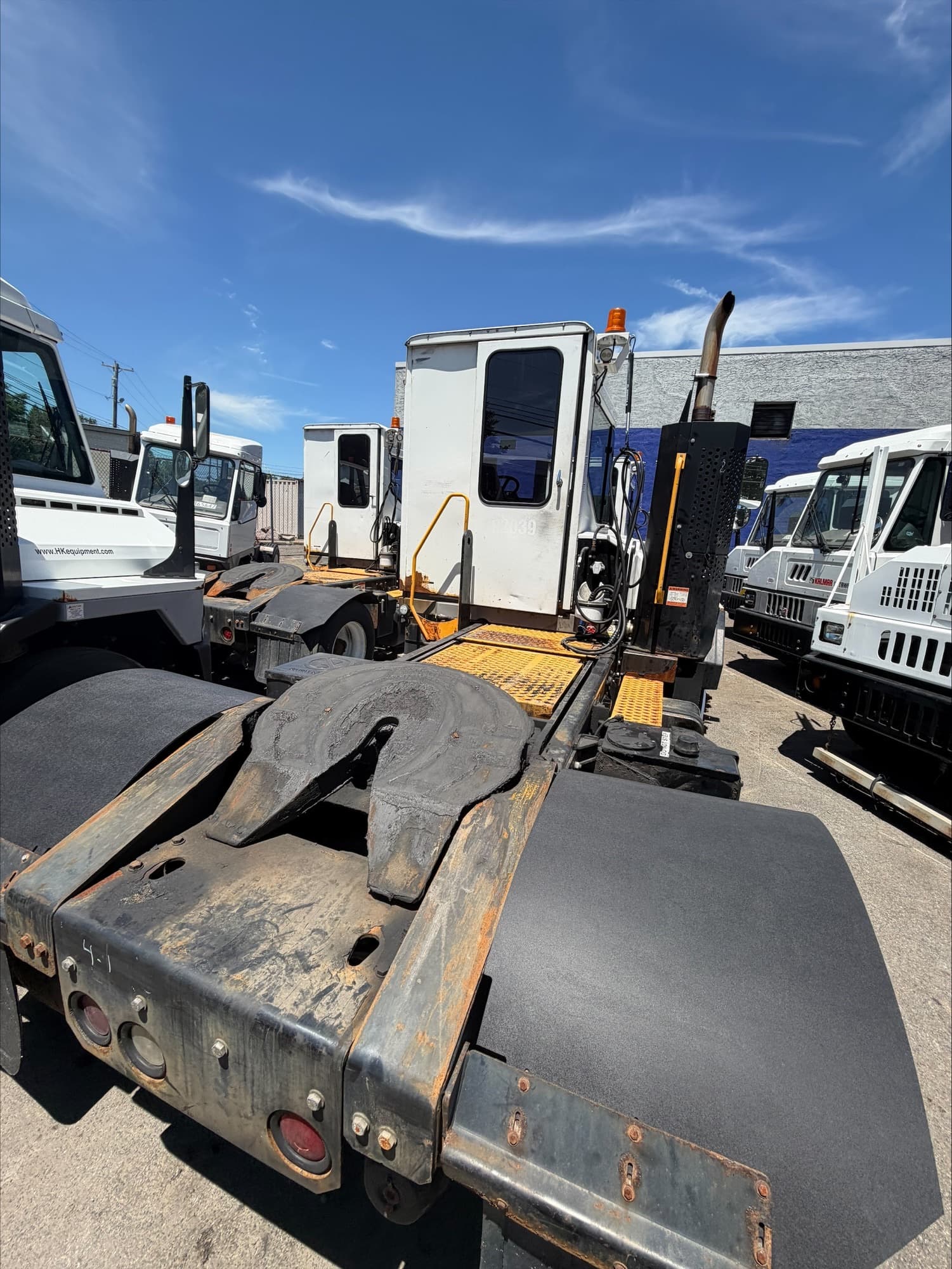 Used 2021 Kalmar T2 4x2 OFF yard truck for sale in Bensalem, PA - view 3