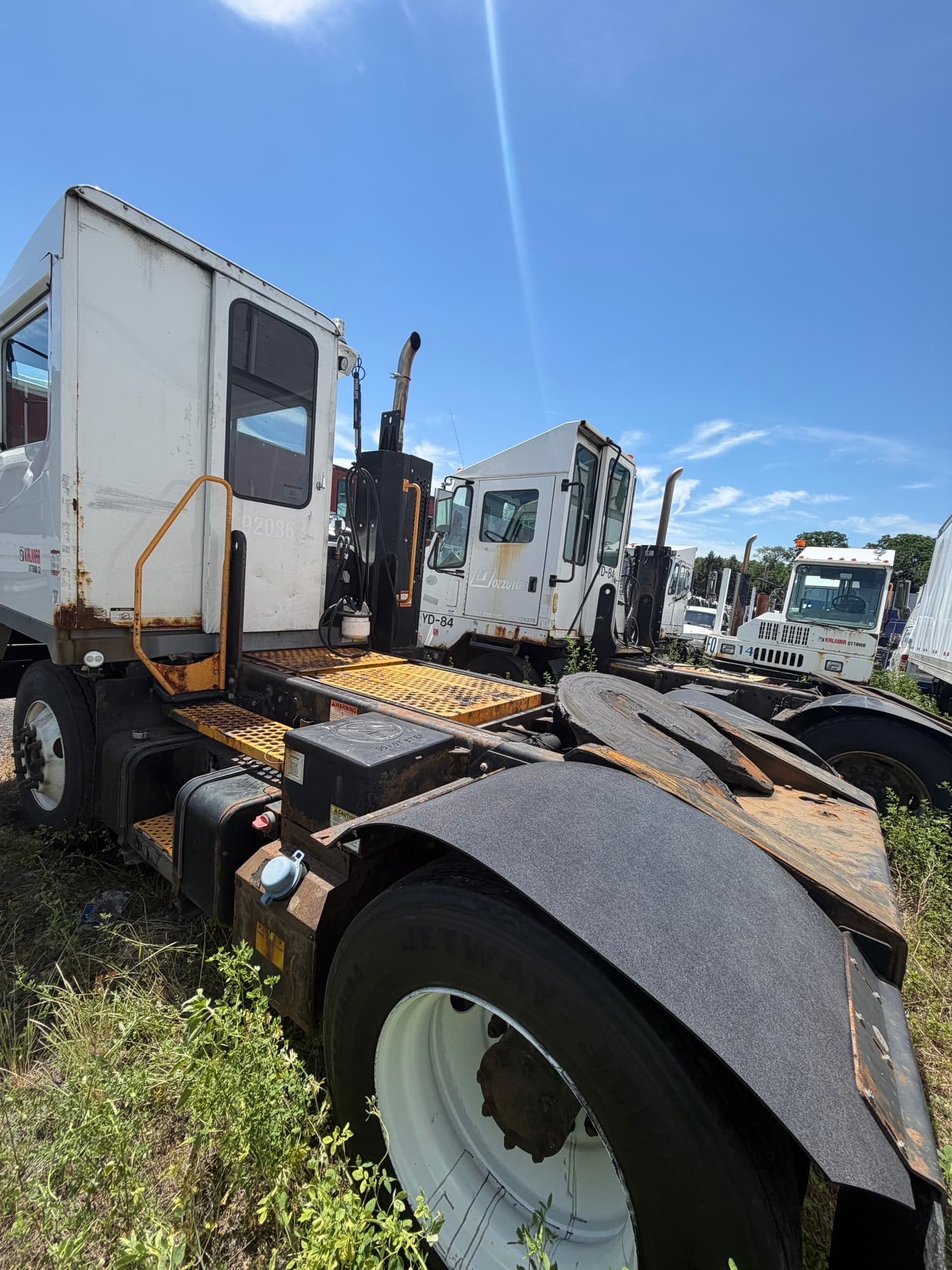 Used 2021 Kalmar T2 4x2 OFF yard truck for sale in Bensalem, PA - view 3