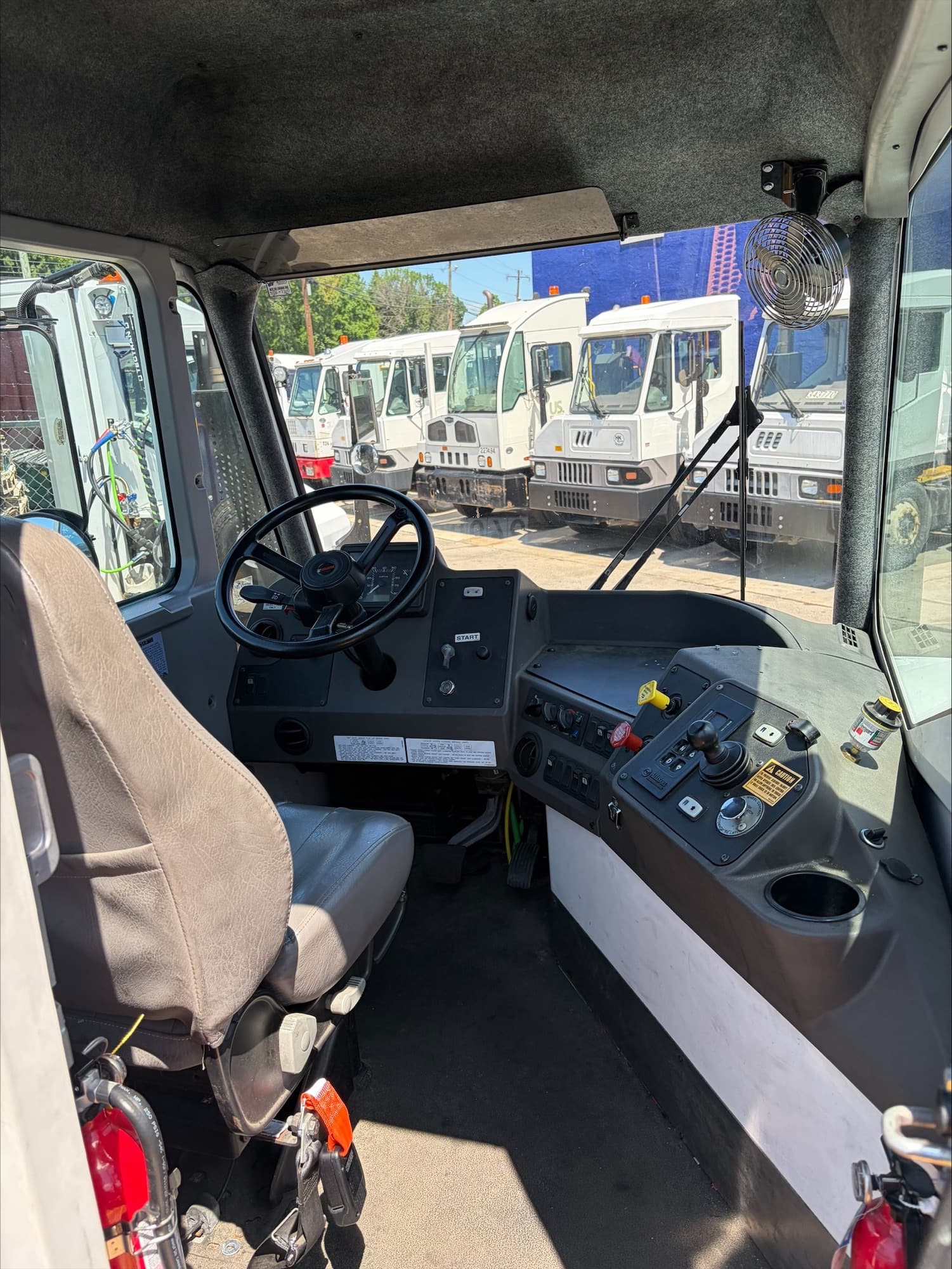 Used 2023 Kalmar T2 4x2 OFF yard truck for sale in Bensalem, PA - view 2