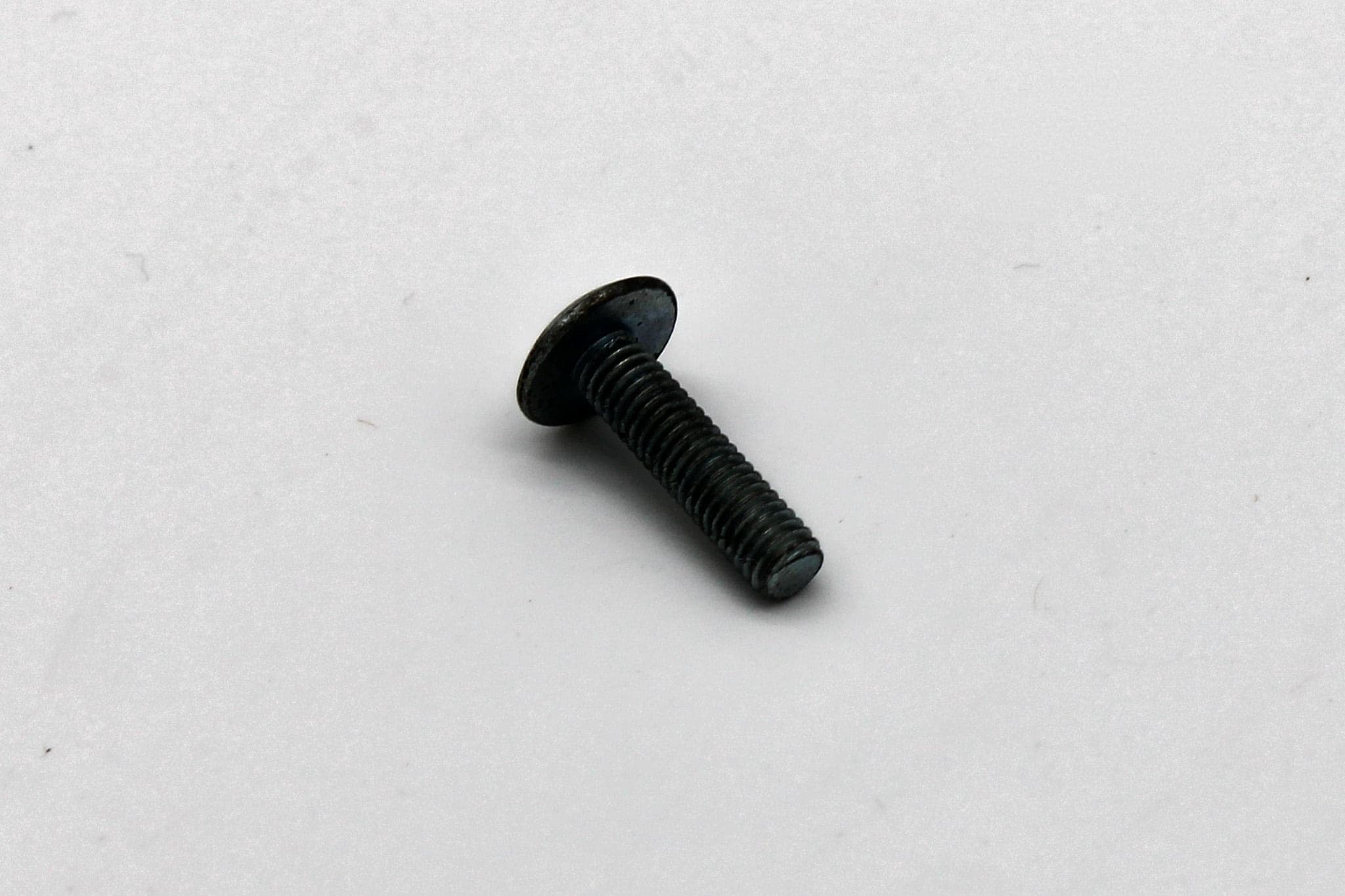 Capacity Screw Phillips 10-32 X 3 4 - 104402 - Fasteners for yard trucks SKU 104402