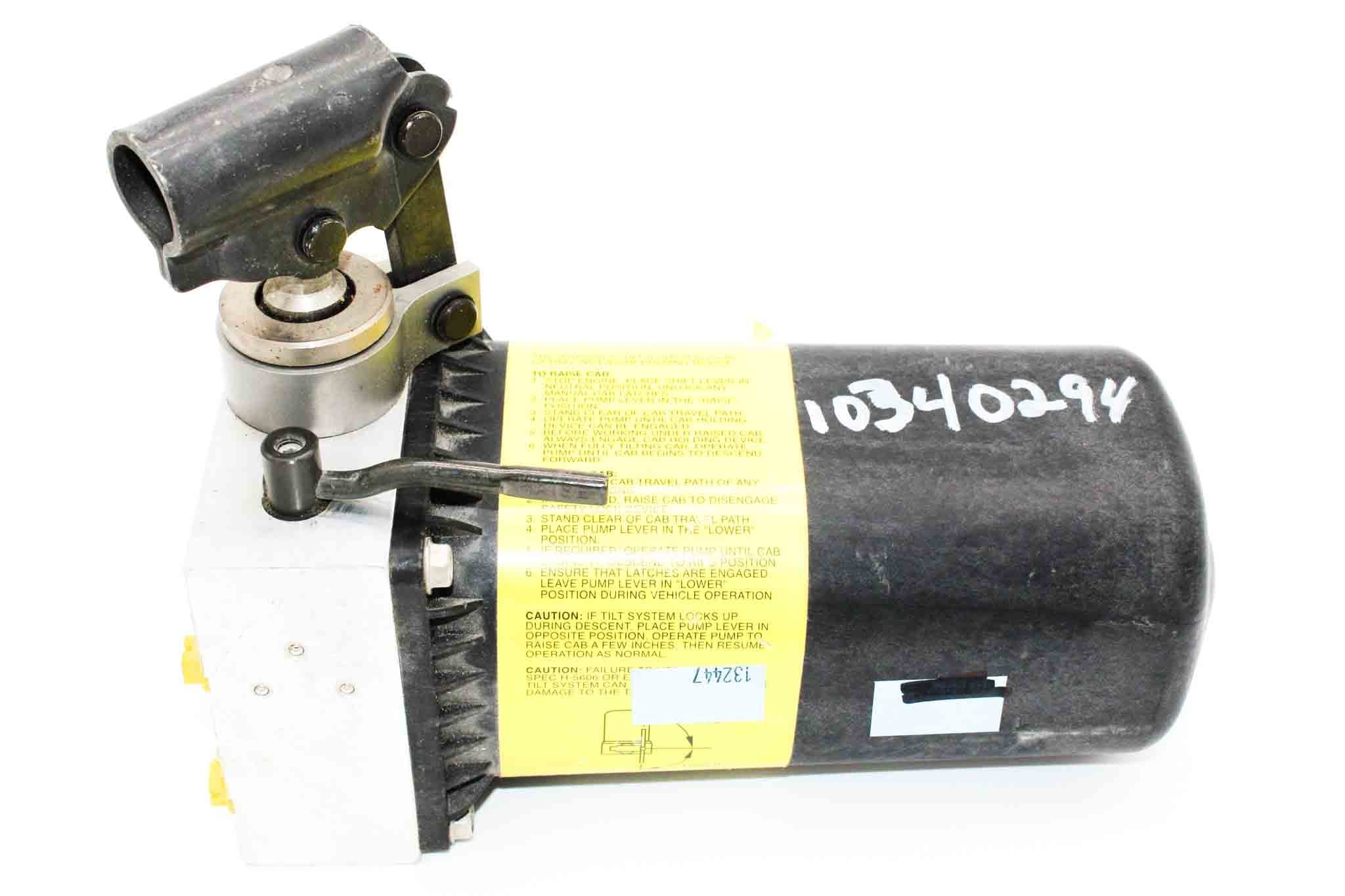 Capacity Cab Manual 65 Cu In Reser Pump - 132447 - yard truck part SKU 132447