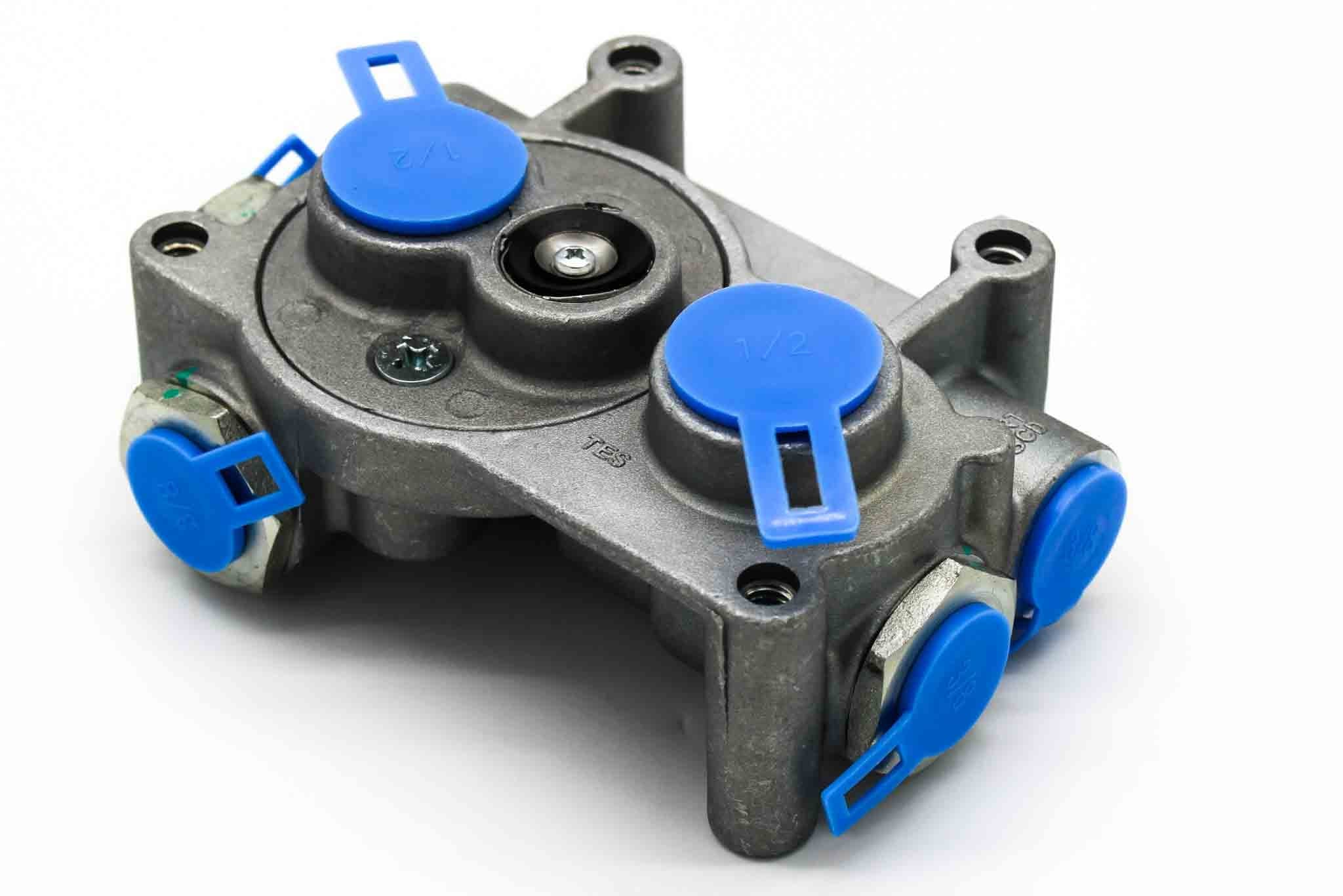Capacity Tractor Protection Tp-5 Valve - 133856 - Air System for yard trucks SKU 133856