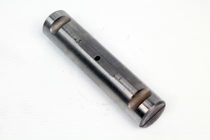 Kalmar Ottawa Pin Leaf Spring - 1400089 - Fasteners for yard trucks SKU 1400089