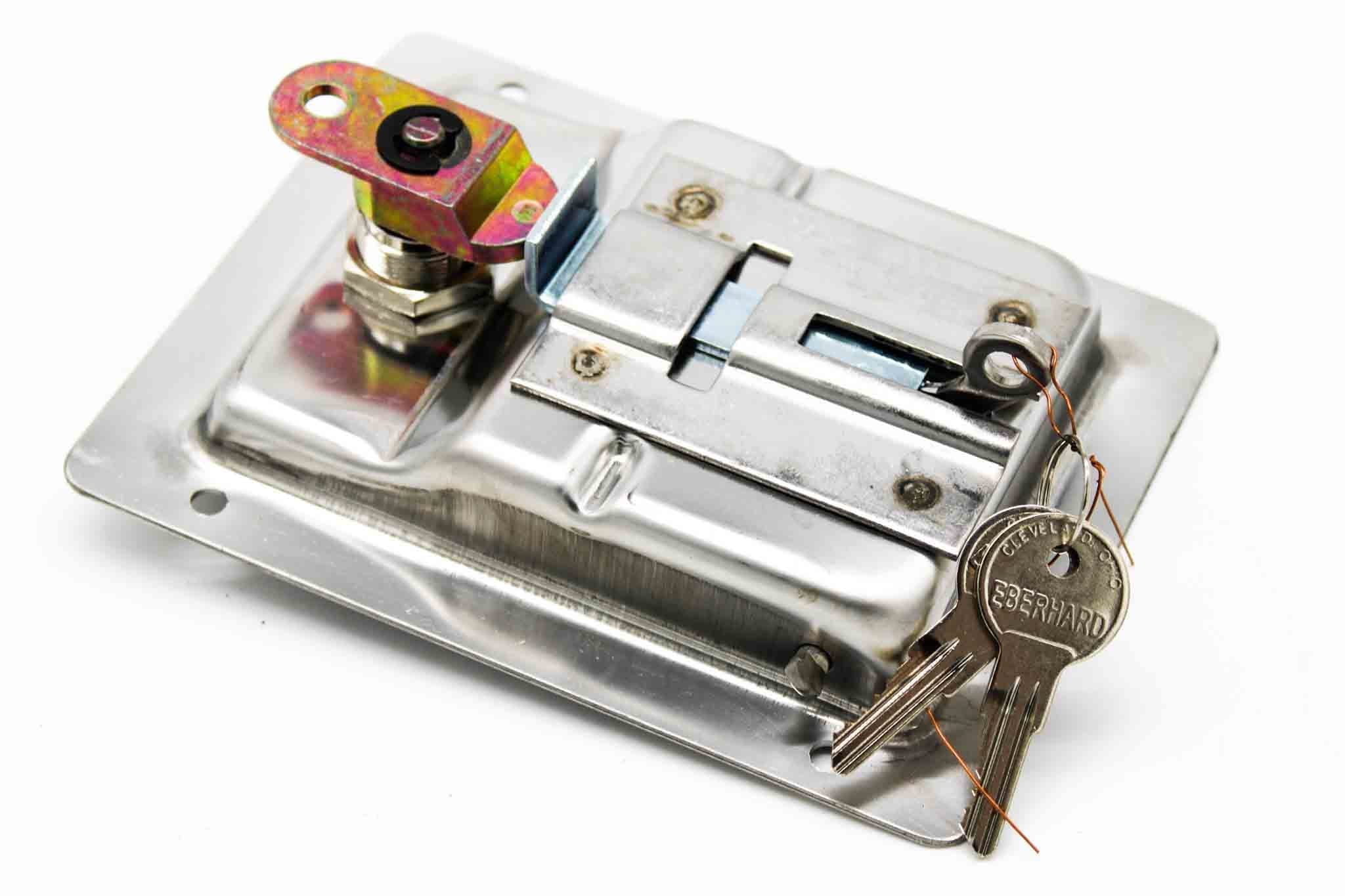 Capacity Paddle Outside Keyed Handle - 140358 - Miscellaneous for yard trucks SKU 140358