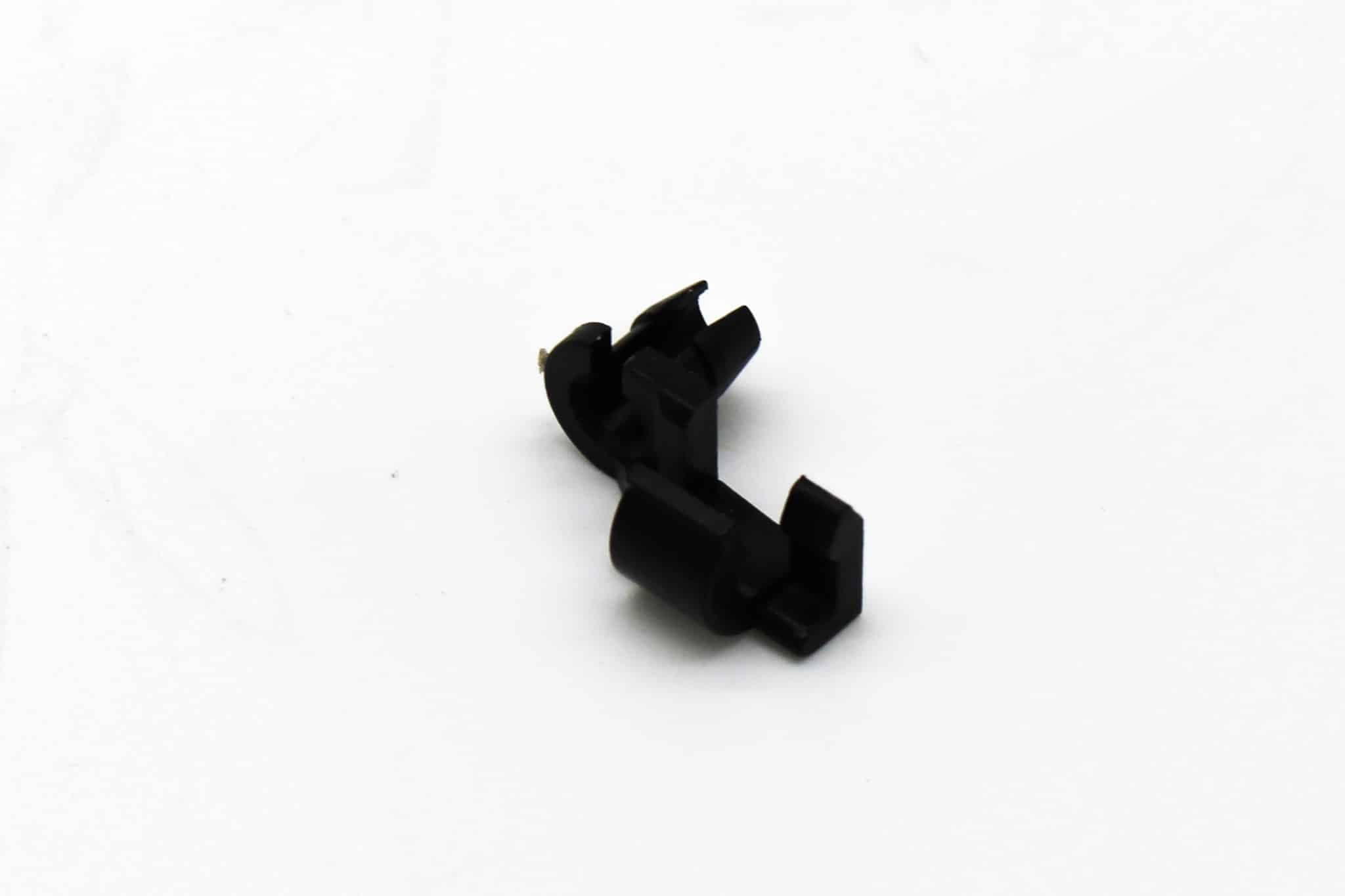 Capacity Clip Left-Hand Plastic Rod (Black) - 140364 - Fasteners for yard trucks SKU 140364