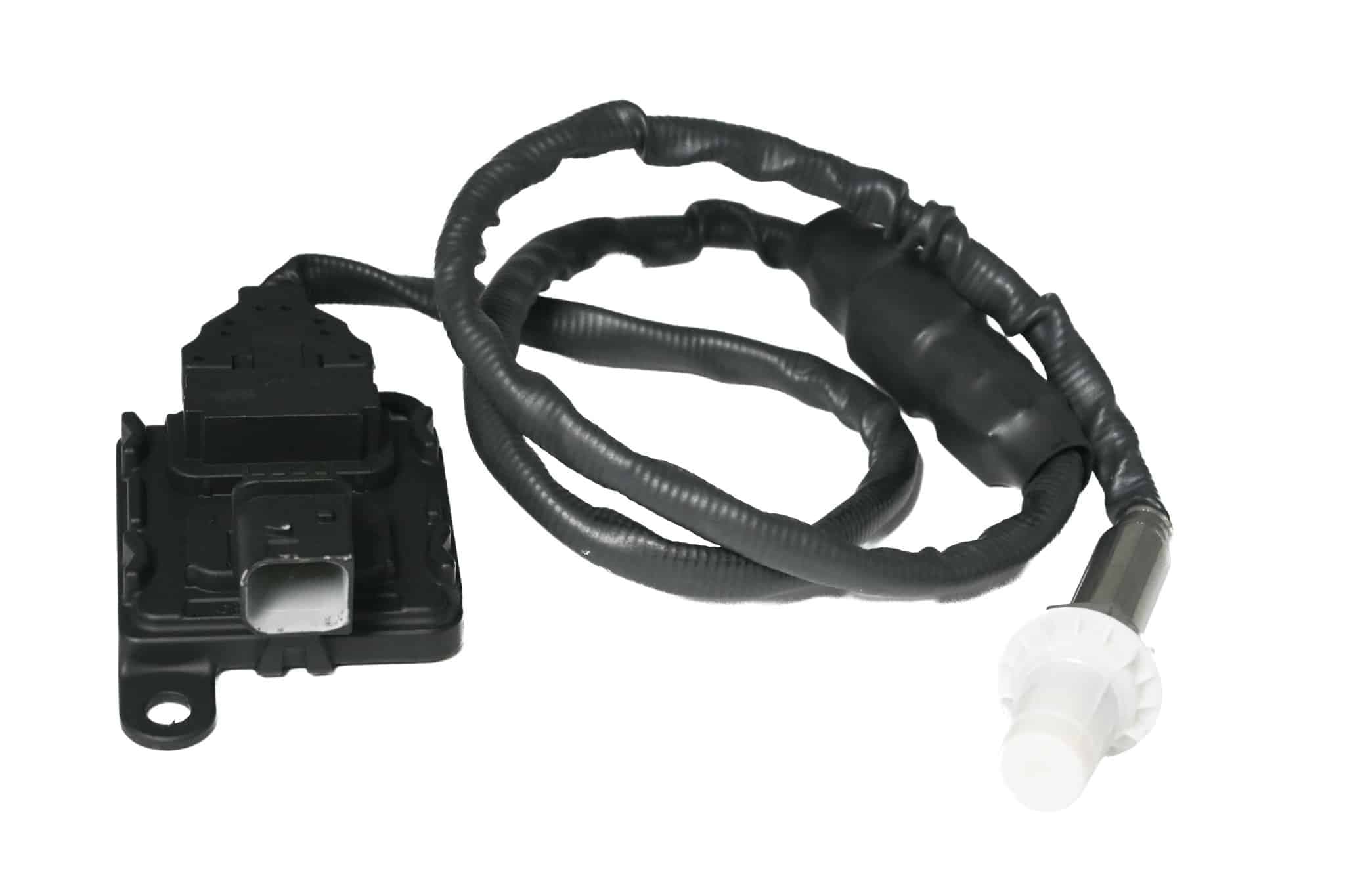 Cummins Nitrogen Oxide Sensor - 4326873RX - Electrical for yard trucks SKU 4326873RX
