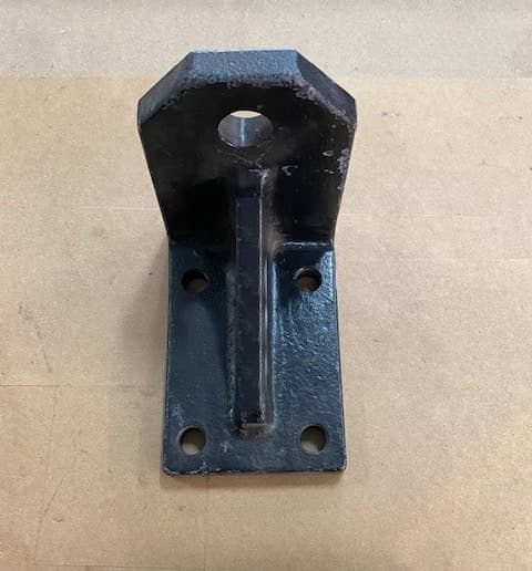 Kalmar Ottawa Trans Mtg Bracket - 53547494 - Platform for yard trucks SKU 53547494