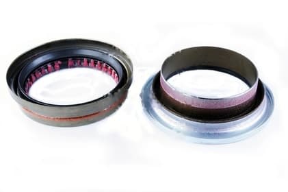 Kalmar Ottawa Oil Seal Assembly - 90010891 - Seals & Gaskets for yard trucks SKU 90010891