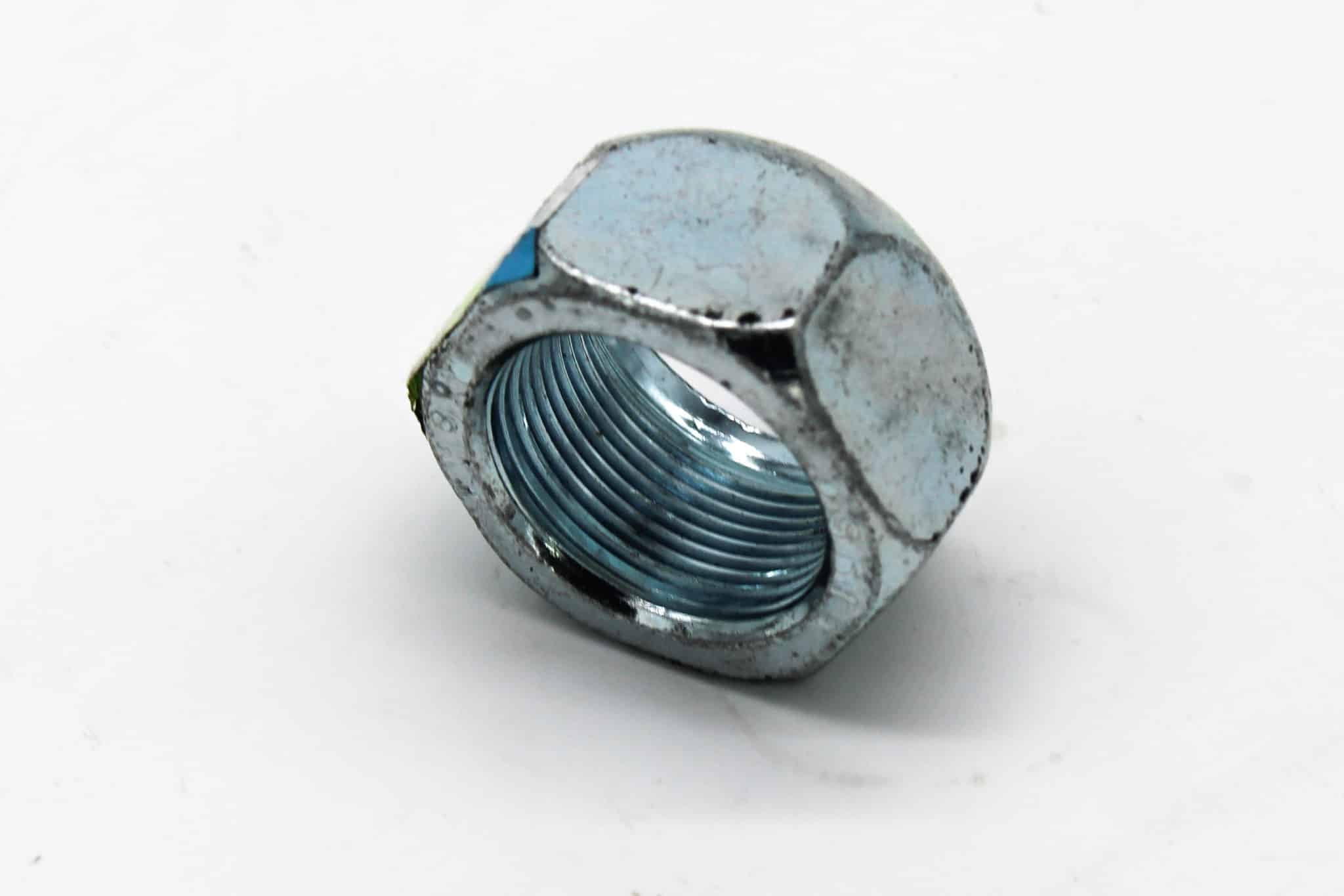 Capacity Outer Right-Hand F Stud Pilotwheel Nut - 900191 - Fasteners for yard trucks SKU 900191