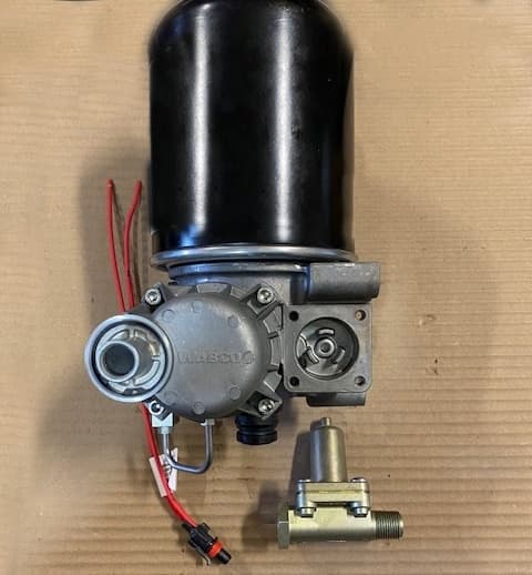 Kalmar Ottawa Air Dryer - 90026762 - Air System for yard trucks SKU 90026762