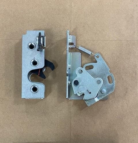 Kalmar Ottawa Side Door Latch - 90029070 - Miscellaneous for yard trucks SKU 90029070