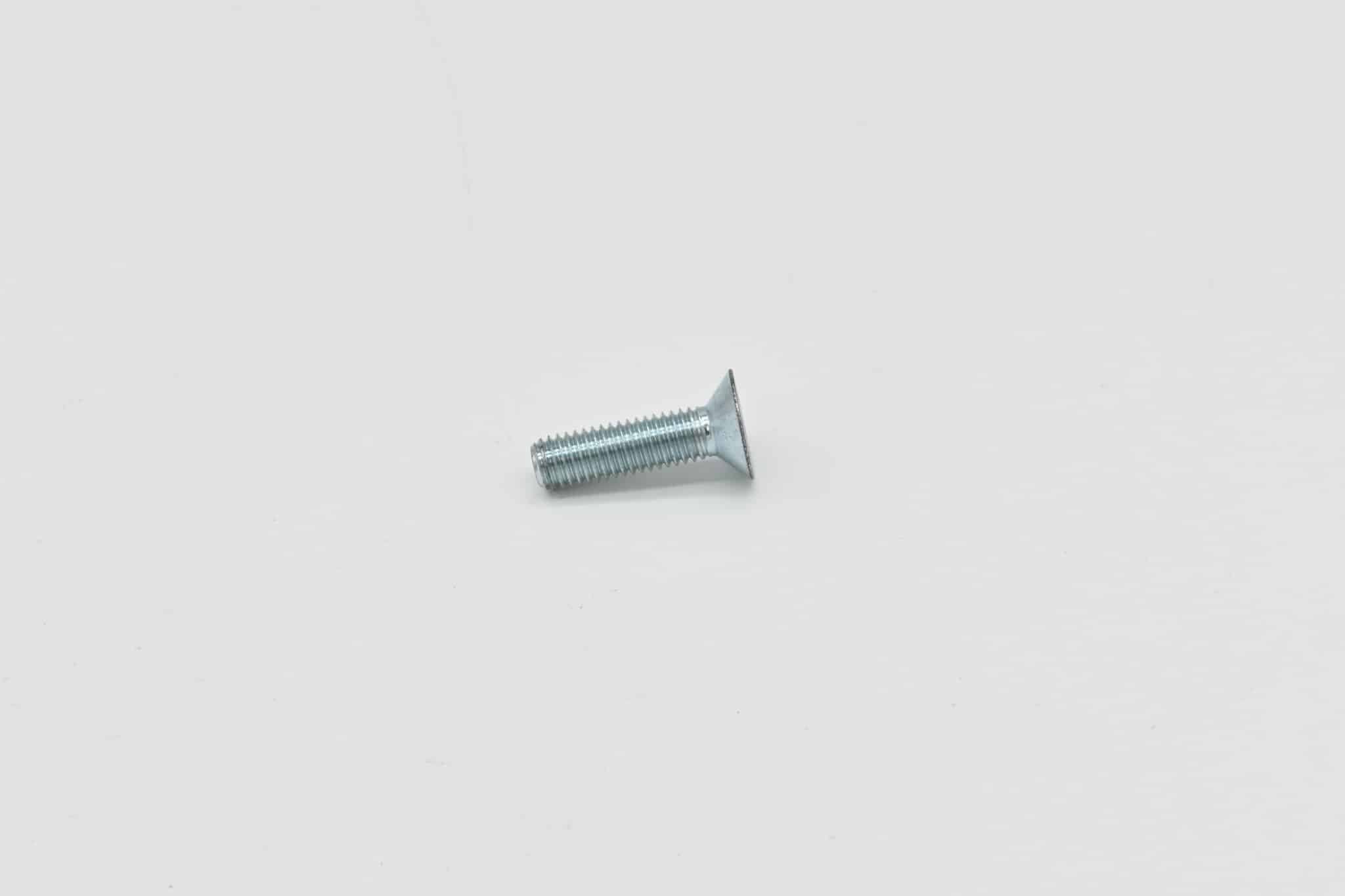 Kalmar Ottawa Capscrew - 90032837 - Fasteners for yard trucks SKU 90032837