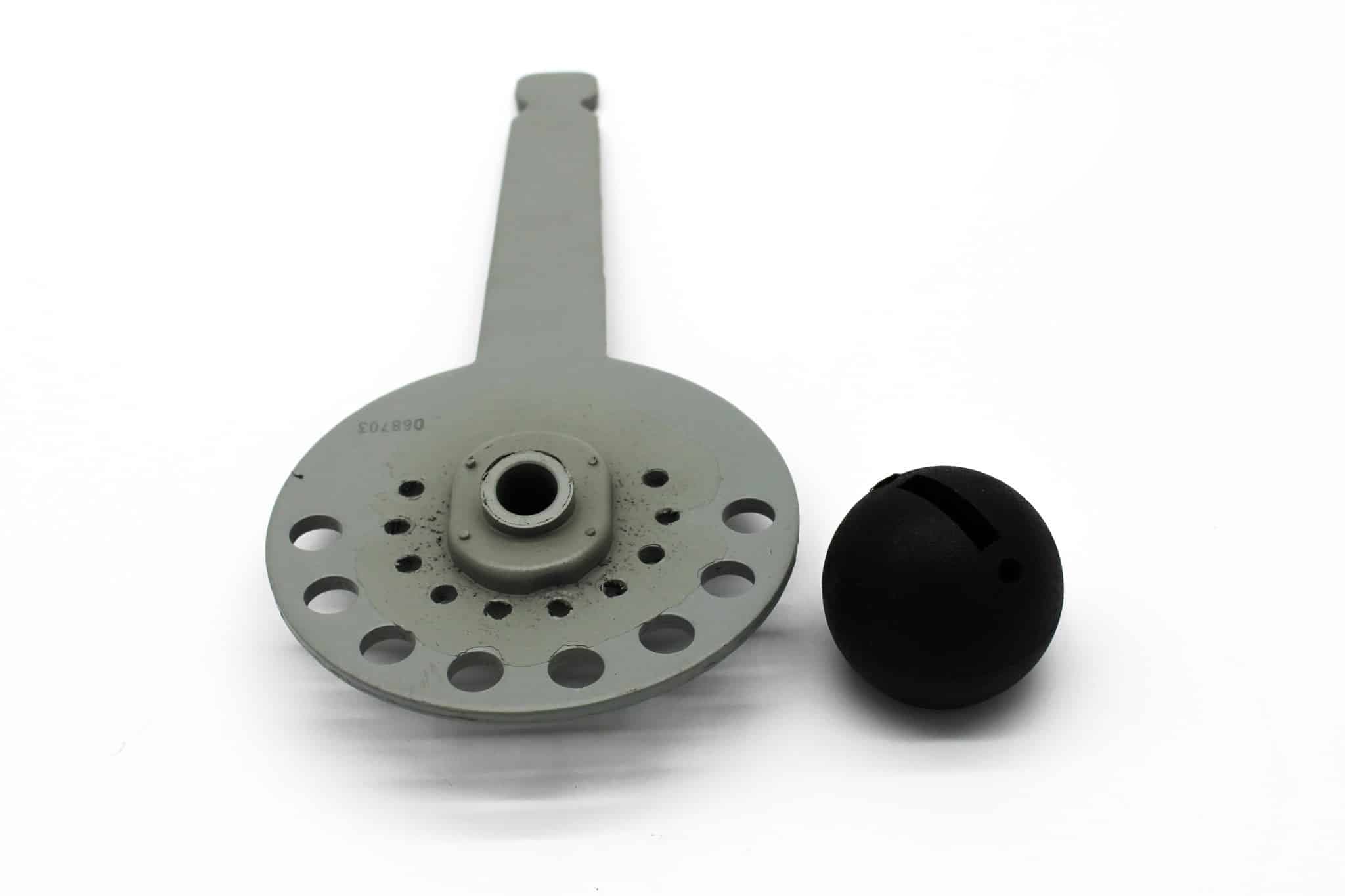 Capacity Lever And Knob Assembly - 901388 - Miscellaneous for yard trucks SKU 901388