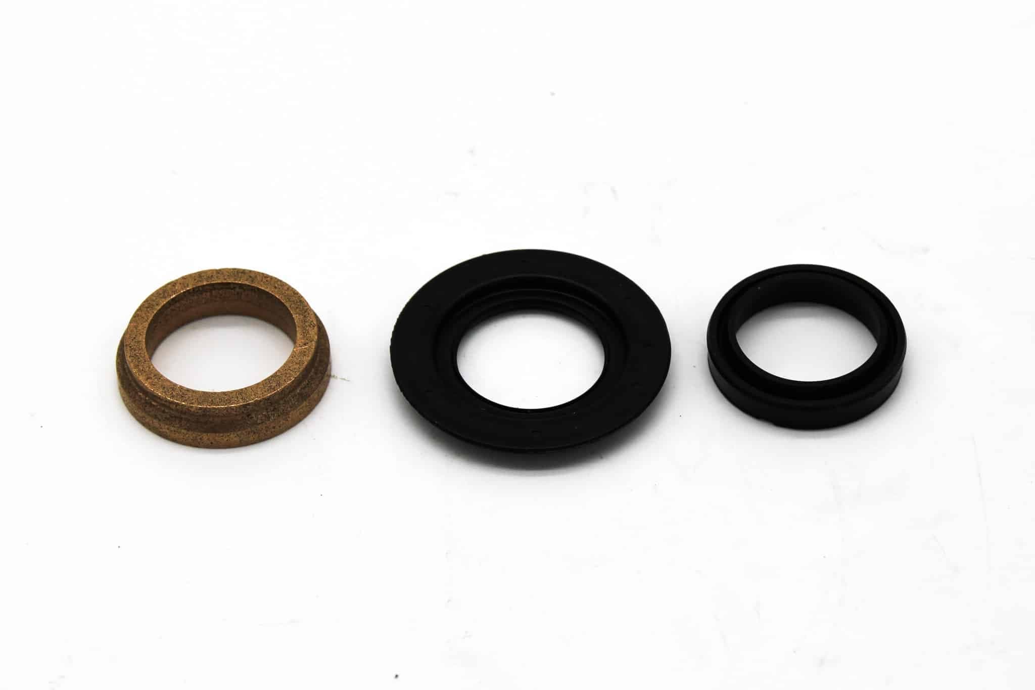 Capacity Kit Hydraguide Input Seal - 901821 - Seals & Gaskets for yard trucks SKU 901821