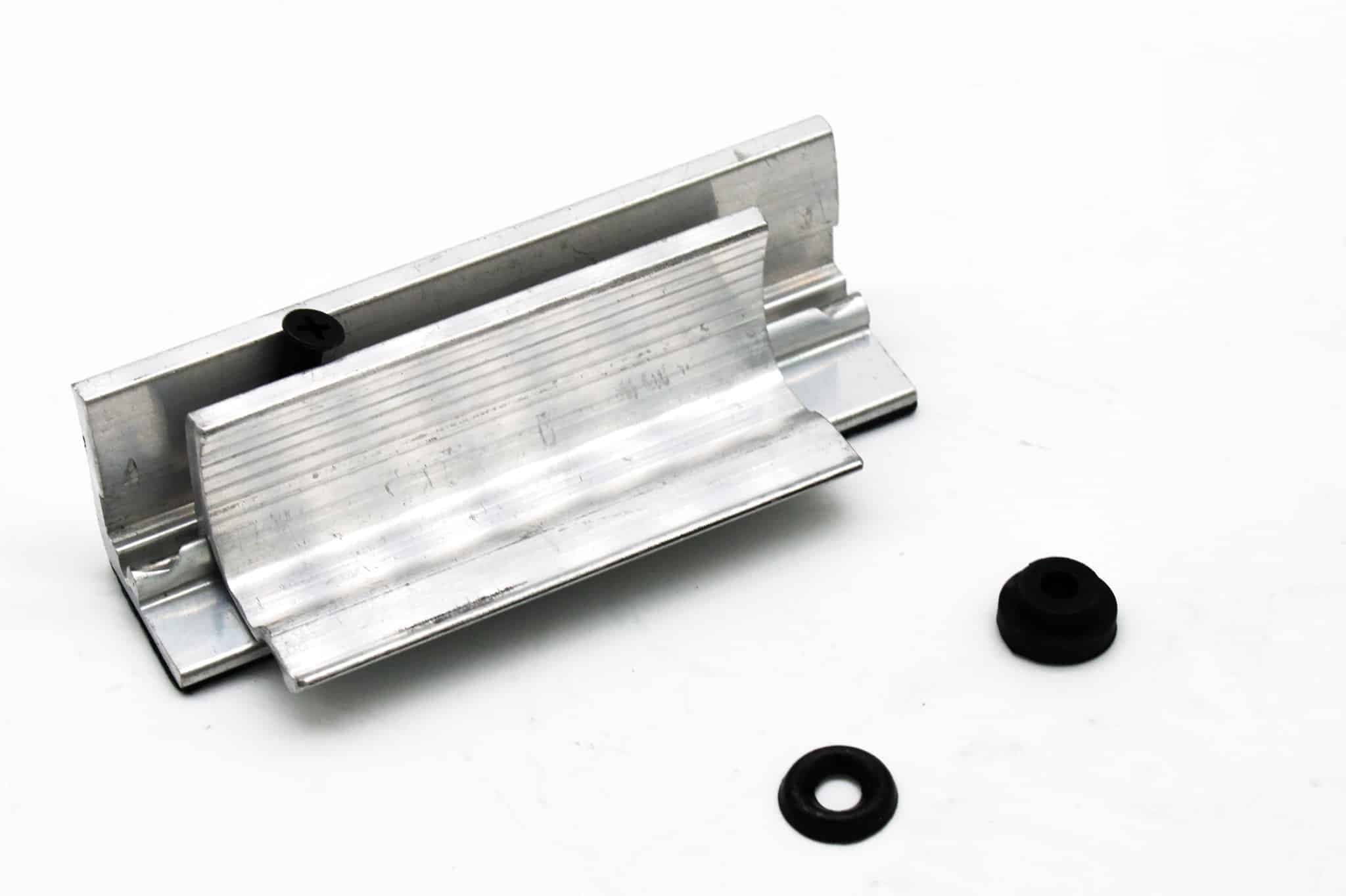Capacity Latch Sliding Window - 905225 - Miscellaneous for yard trucks SKU 905225