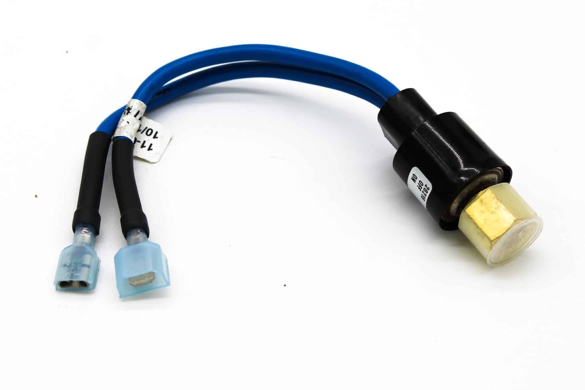 Capacity A/C High Press N.C. Switch - 906135 - Electrical for yard trucks SKU 906135