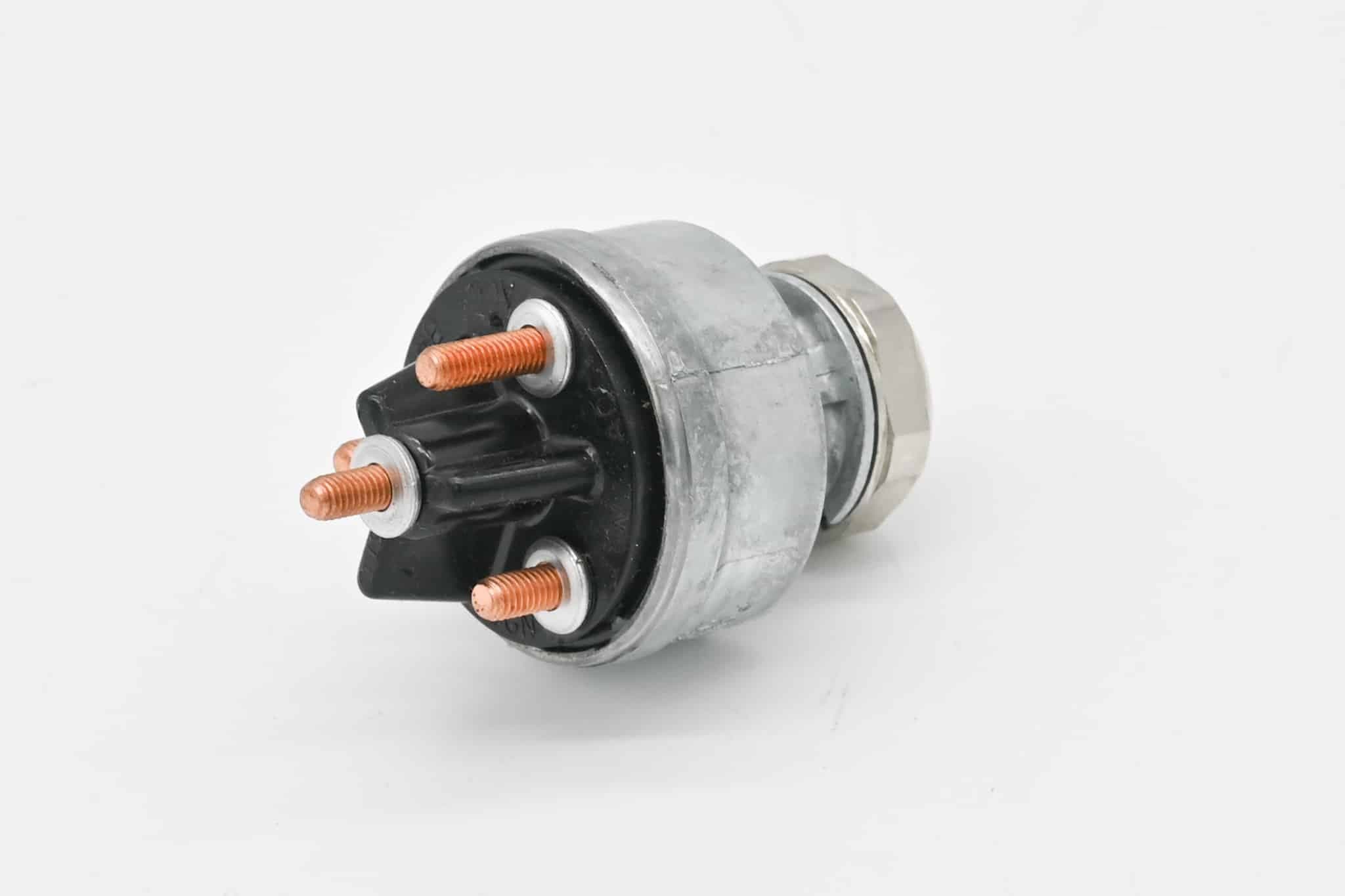 Autocar Ignition (Electrical Onl Switch - A8220004-001 - yard truck part SKU A8220004-001