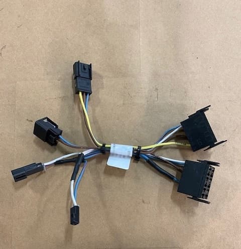 Kalmar Ottawa Wiring Work Light Stro Harness - CTT00002566 - Electrical for yard trucks SKU CTT00002566
