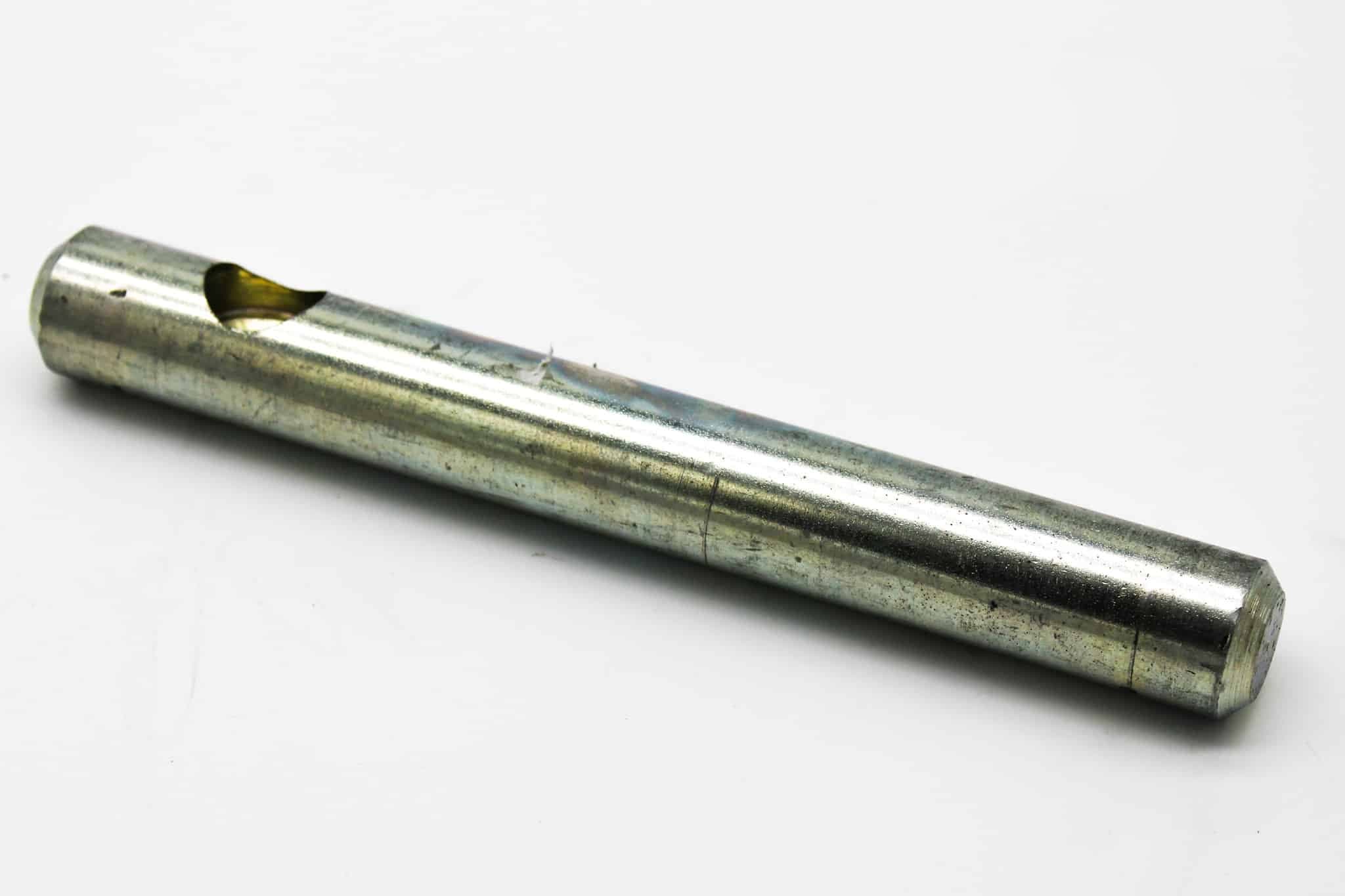 Kalmar Ottawa Yoke Shaft - J043184 - Miscellaneous for yard trucks SKU J043184
