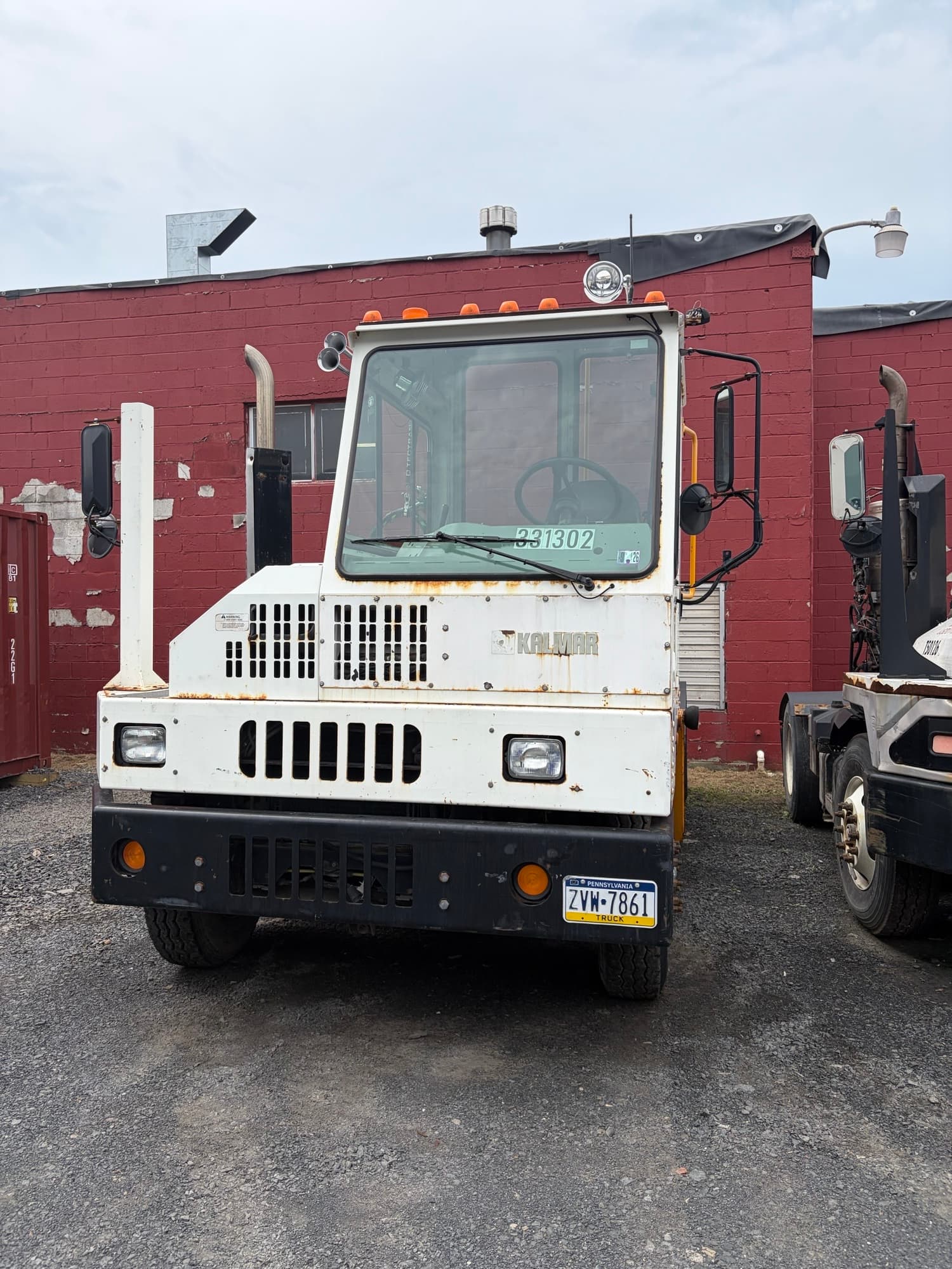 Used 2013 Kalmar T2 6x4 DOT yard truck for sale
