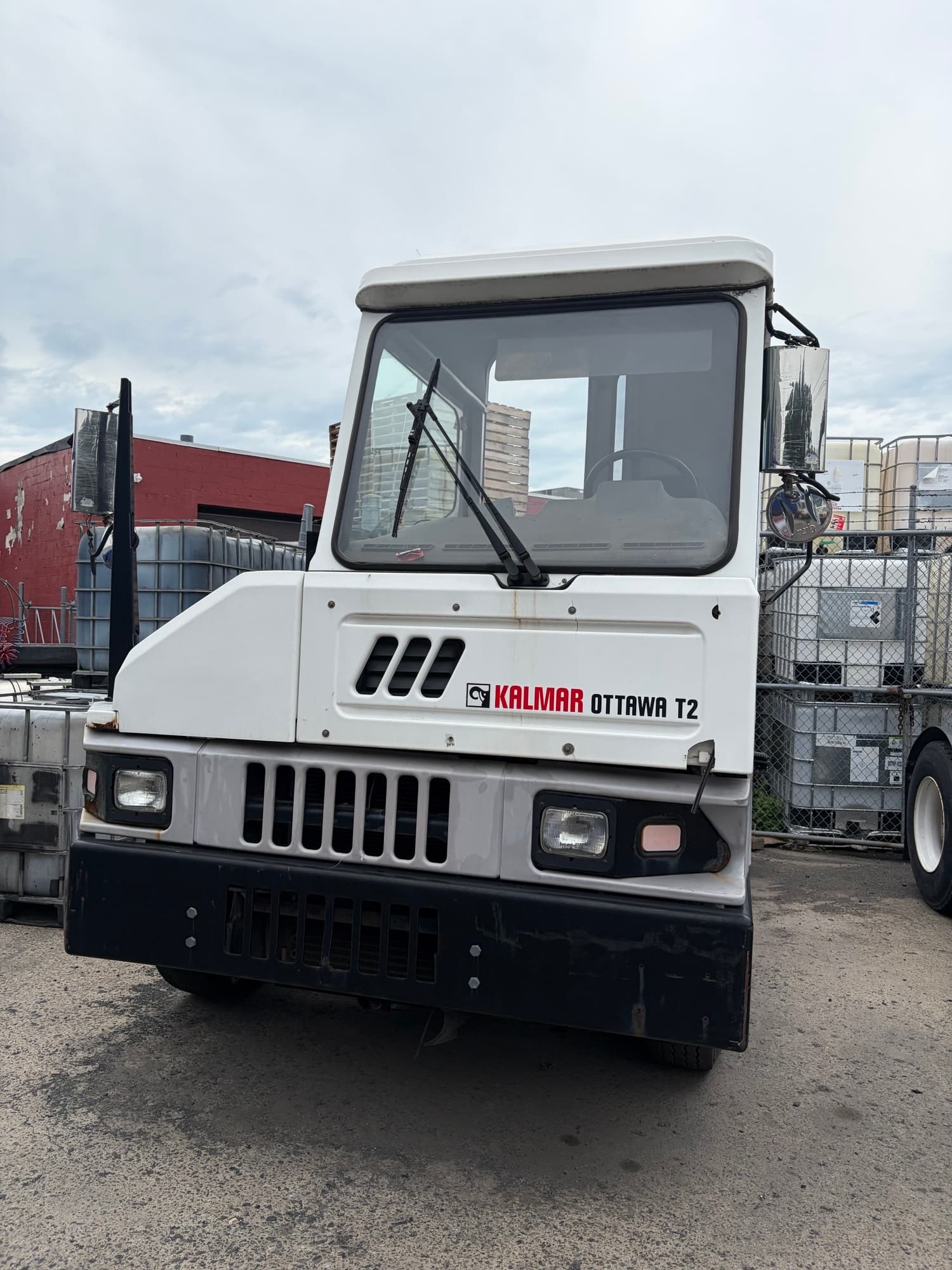 Used 2023 Kalmar T2 4x2 OFF yard truck for sale